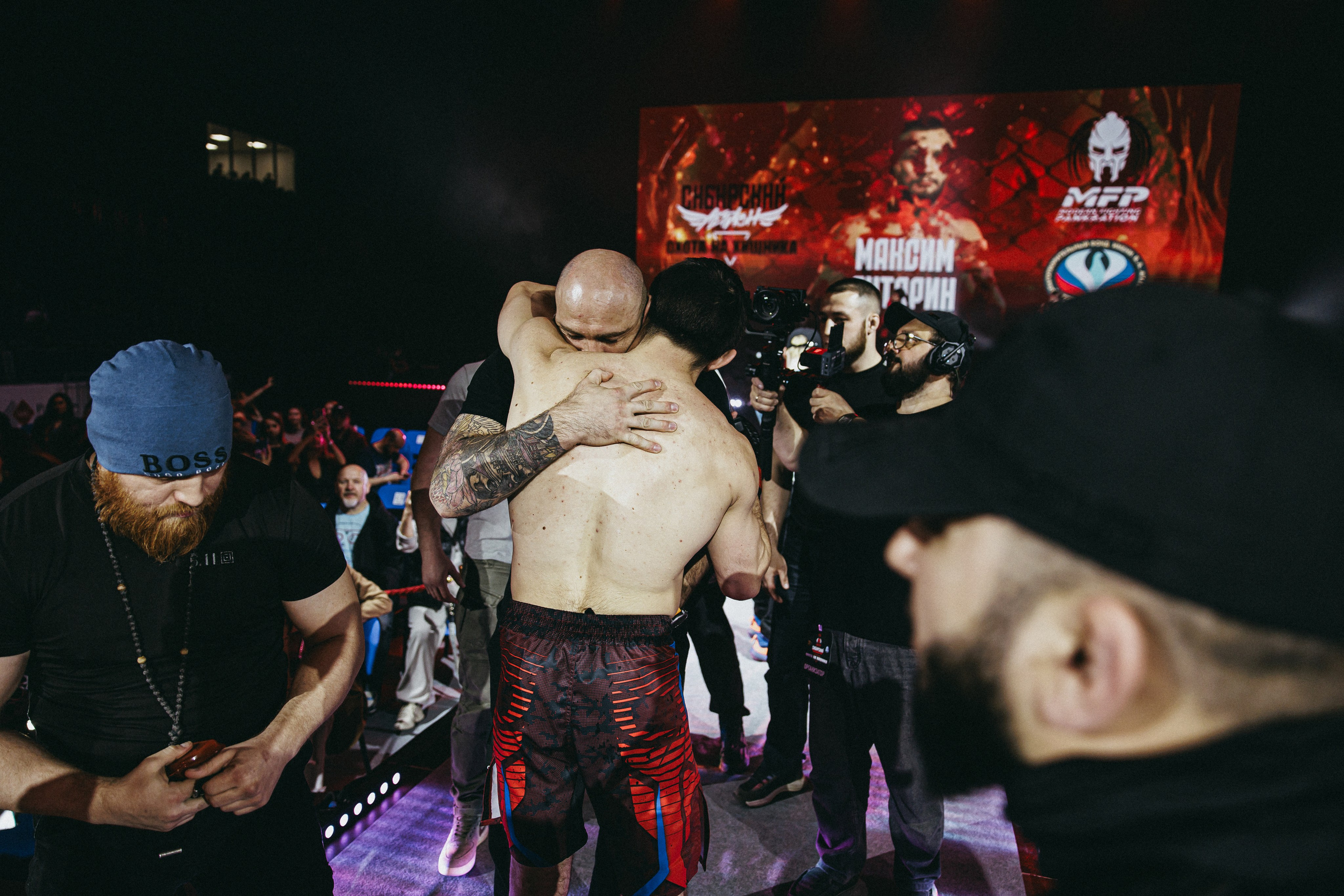 MFP255 ДУГЛАС РИБЕЙРО VS МАКСИМ БУТОРИН. Фотограф Иркутск Антипин Сергей