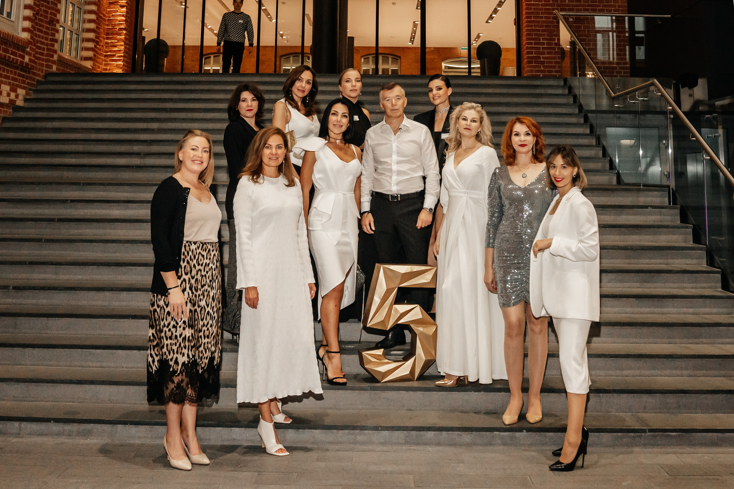 Юбилей клуба «ИНТУИЦИЯ». Семейный и репортажный фотограф в Москве Оксана Шилова