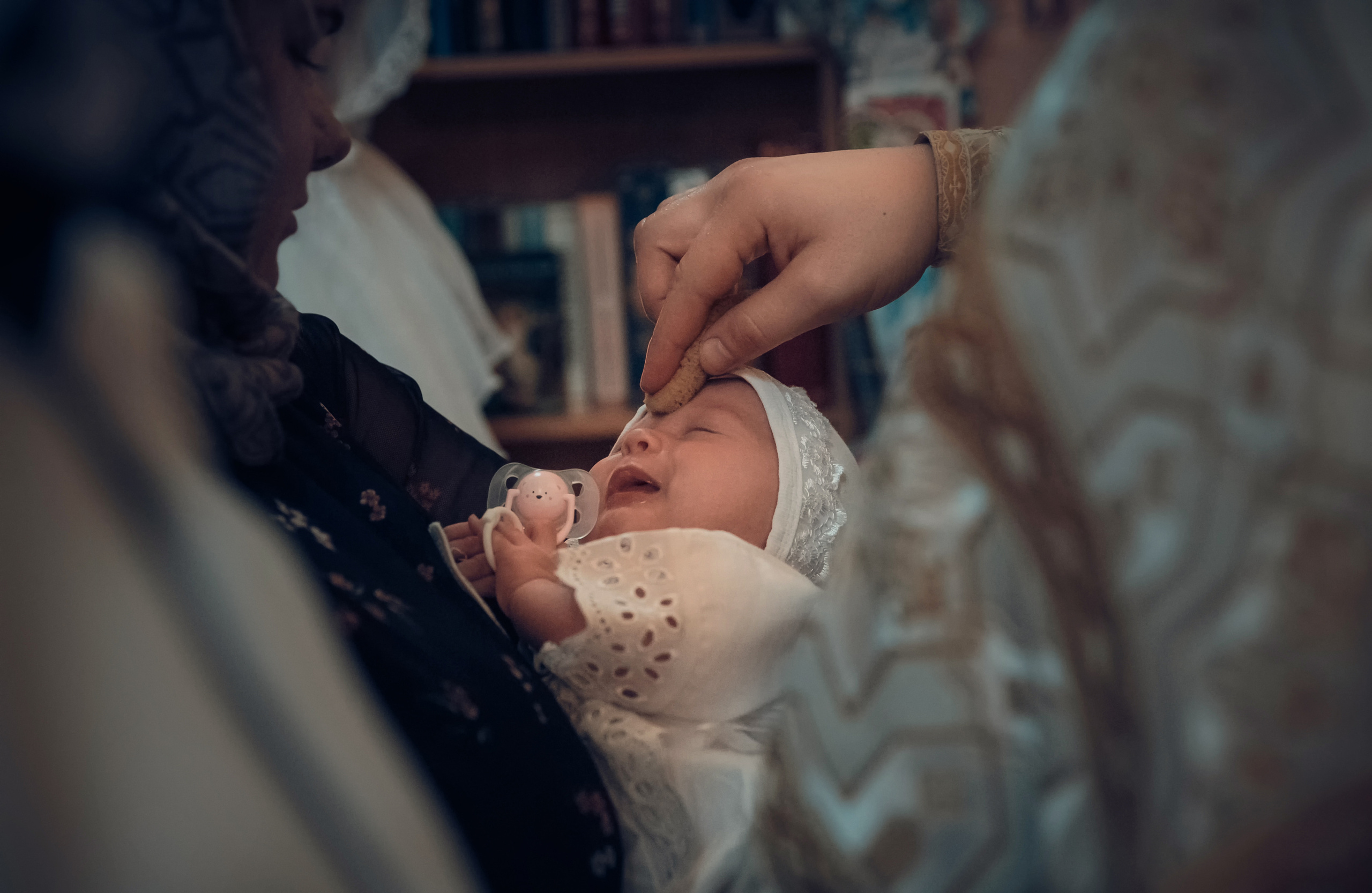 Таинство Крещения Церковь иконы Божией Матери Всецарица. Семейный фотограф Олеся Батурина Рязань