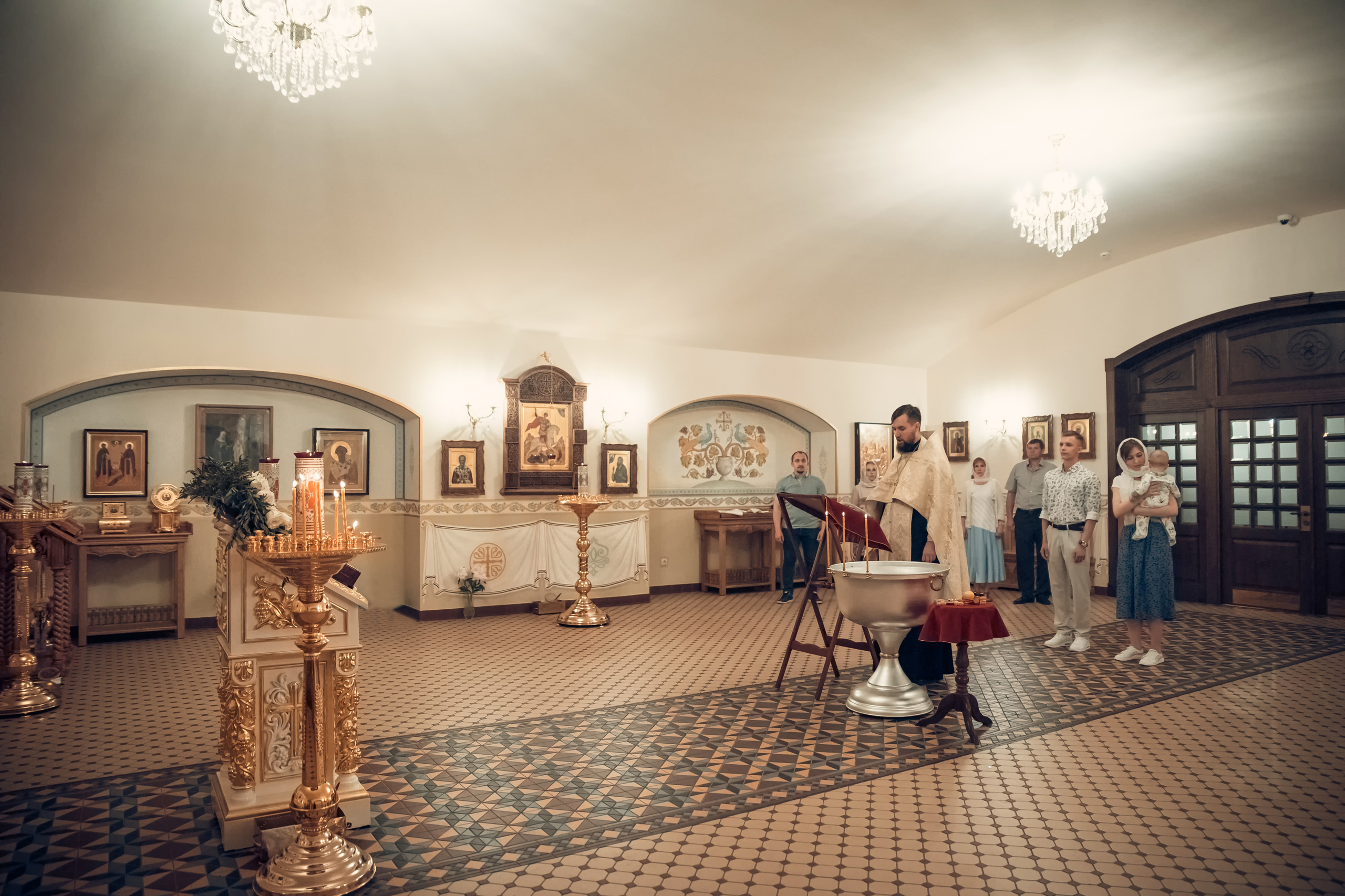 Таинство Крещения Храм Сретения Господня. Семейный фотограф Олеся Батурина Рязань