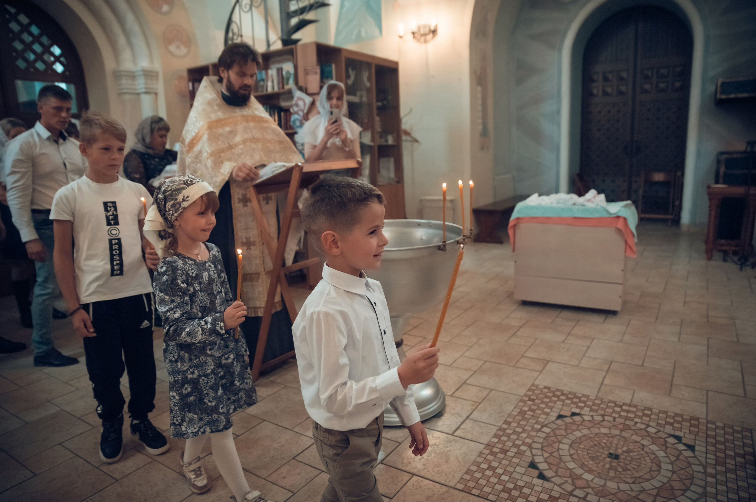 Таинство Крещения Церковь иконы Божией Матери Всецарица. Семейный фотограф Олеся Батурина Рязань