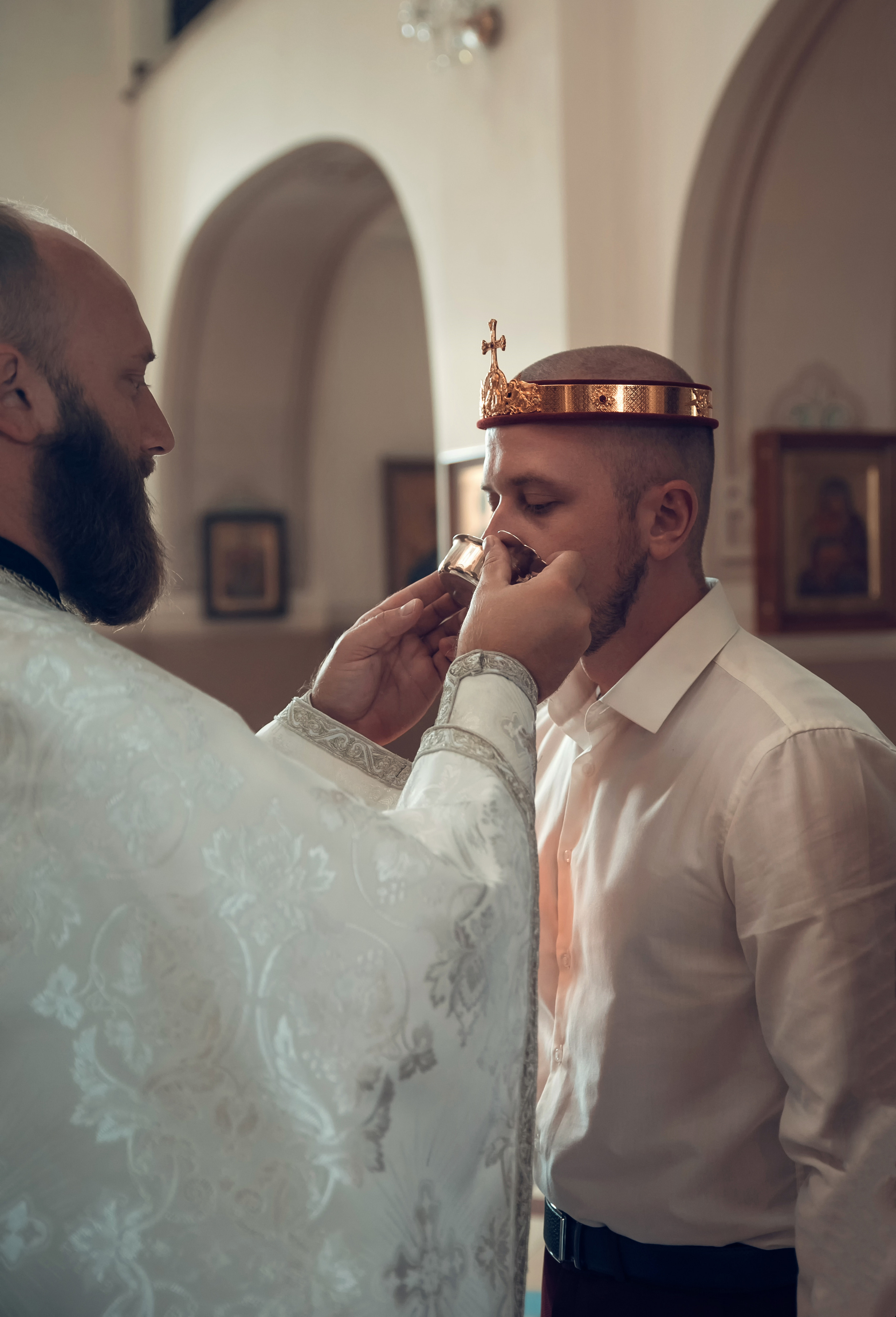 Таинство Венчания Храм в честь святого праведного Иоанна Кронштадтского. Семейный фотограф Олеся Батурина Рязань