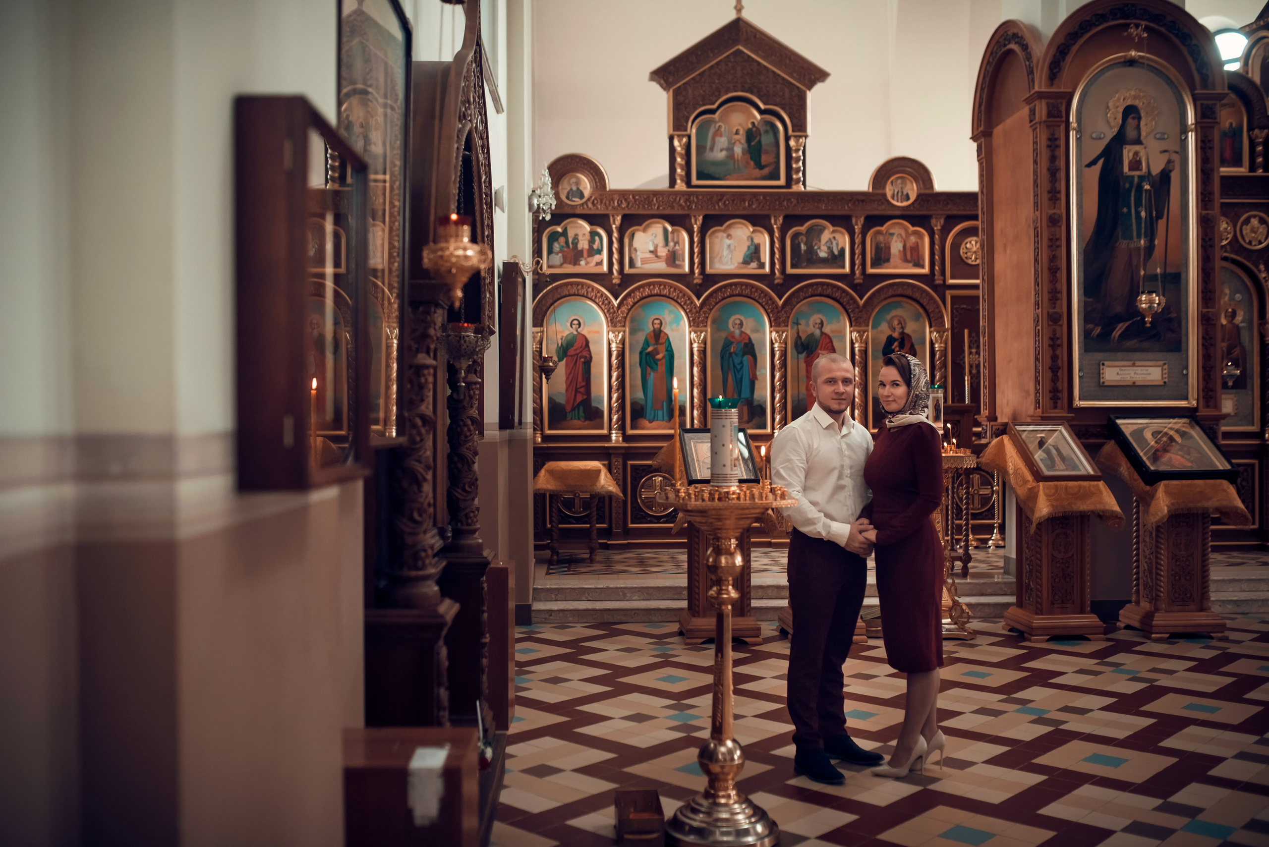 Таинство Венчания Храм в честь святого праведного Иоанна Кронштадтского. Семейный фотограф Олеся Батурина Рязань