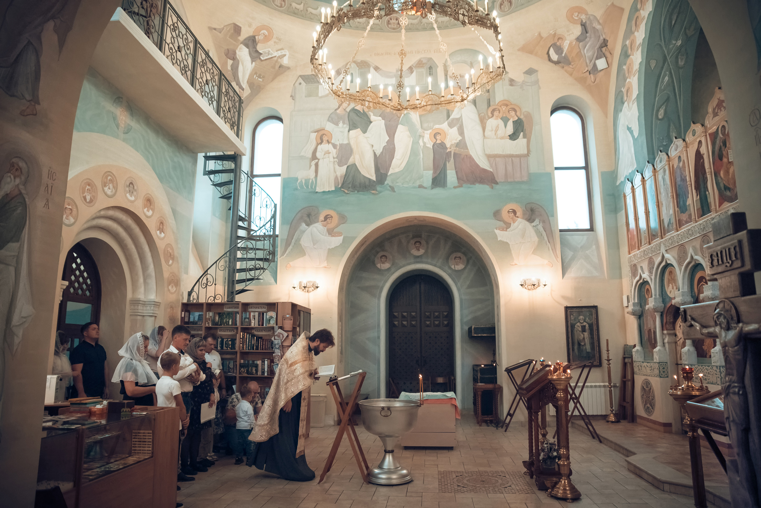 Таинство Крещения Церковь иконы Божией Матери Всецарица. Семейный фотограф Олеся Батурина Рязань