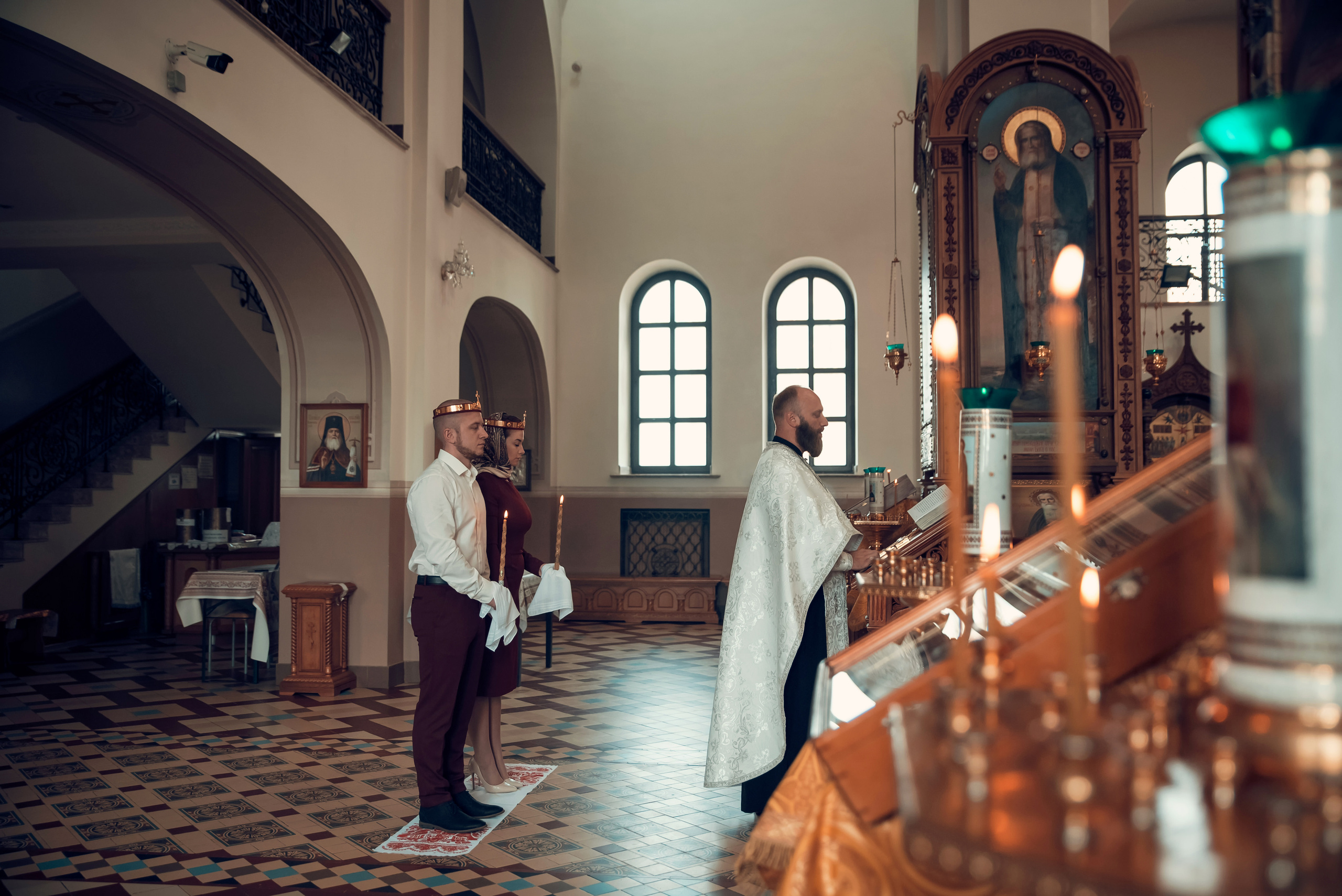Таинство Венчания Храм в честь святого праведного Иоанна Кронштадтского. Семейный фотограф Олеся Батурина Рязань