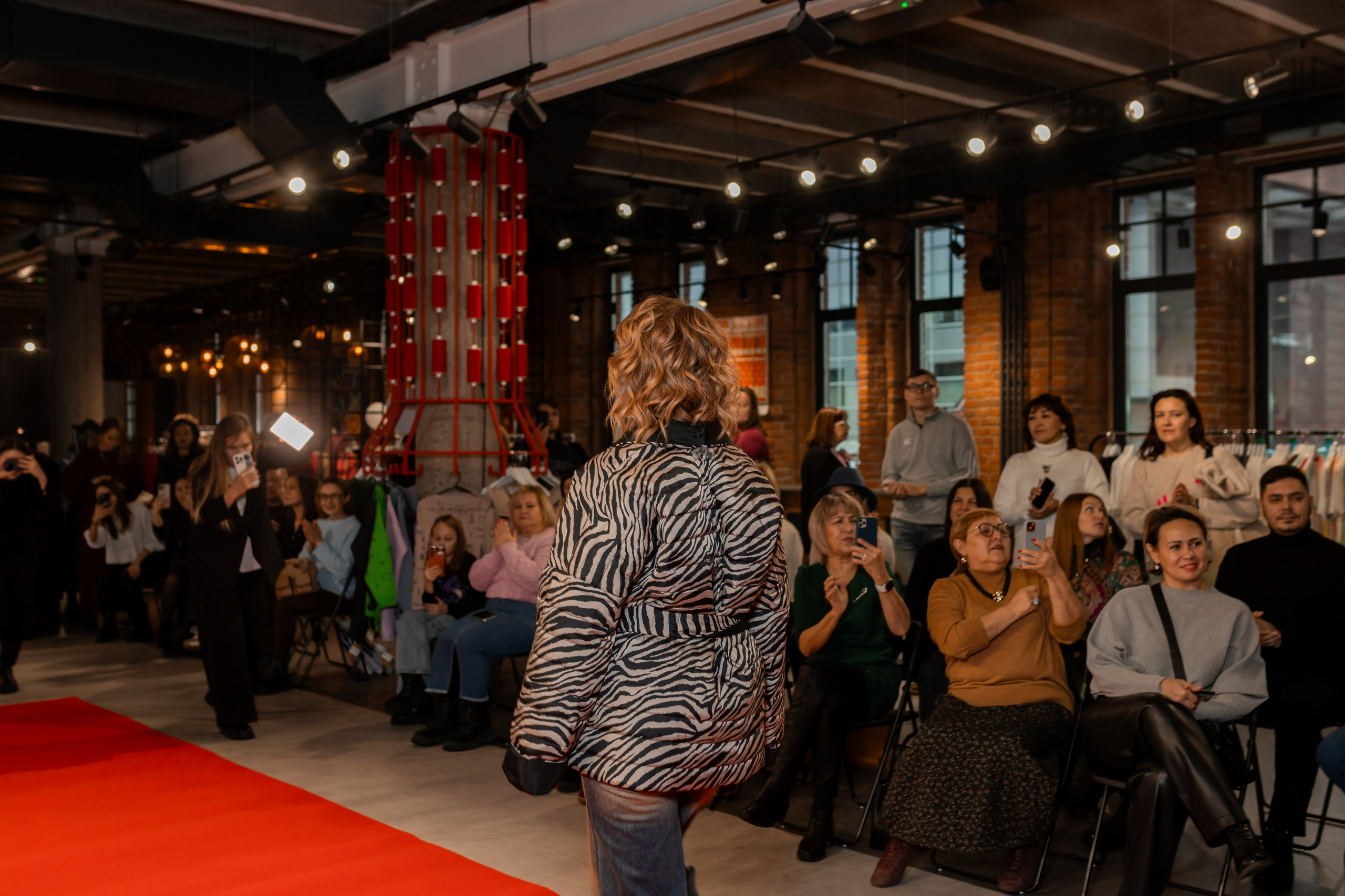 Показ проекта Super woman. Марина Шаймухаметова. Фотограф в Уфе