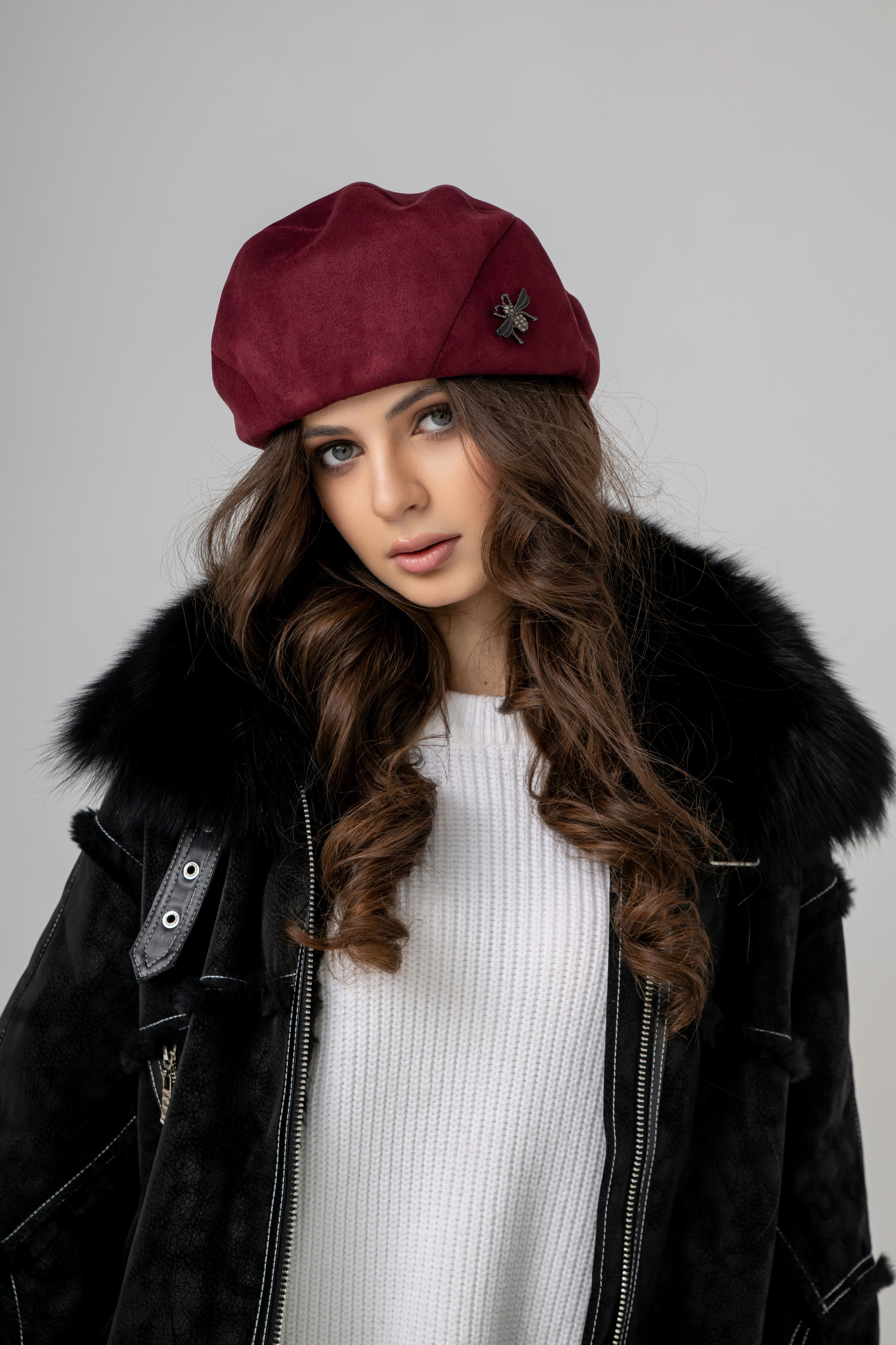 С нами тепло. Фотограф Ярмишко Дарья. Выпускные фотокниги