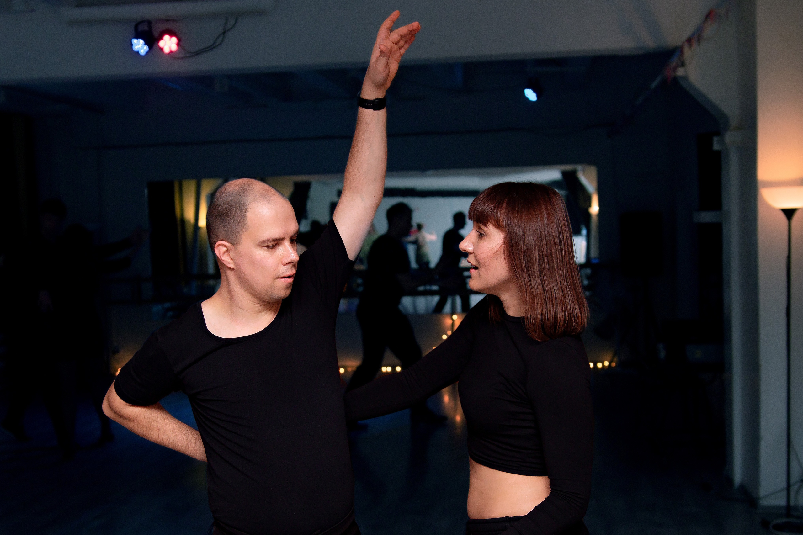 Вечеринка в школе танцев Dance cafe