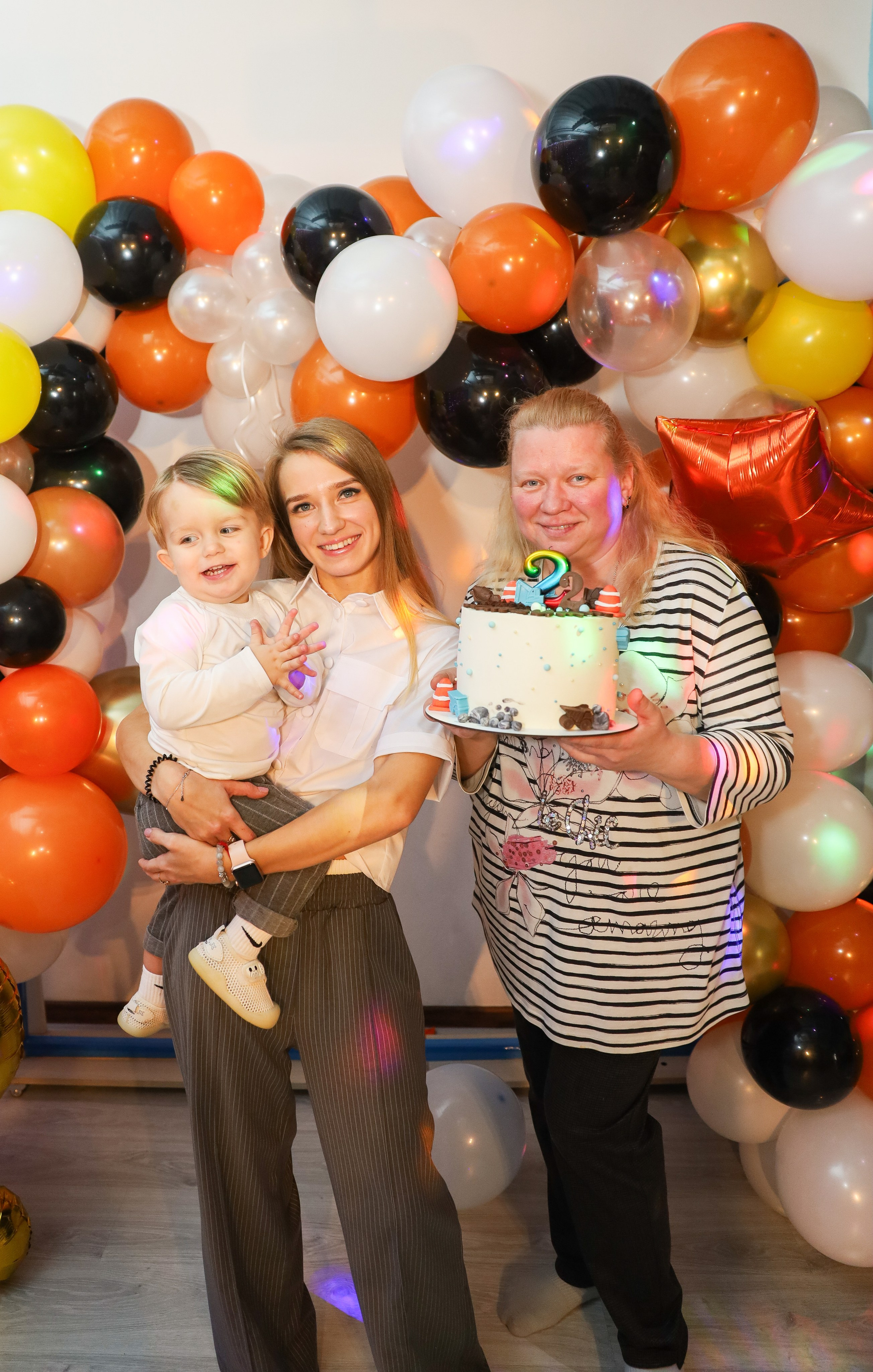 ДЕНЬ РОЖДЕНИЯ МАКСИМА 2 ГОДА. Фотограф мероприятий Ирина Каширина