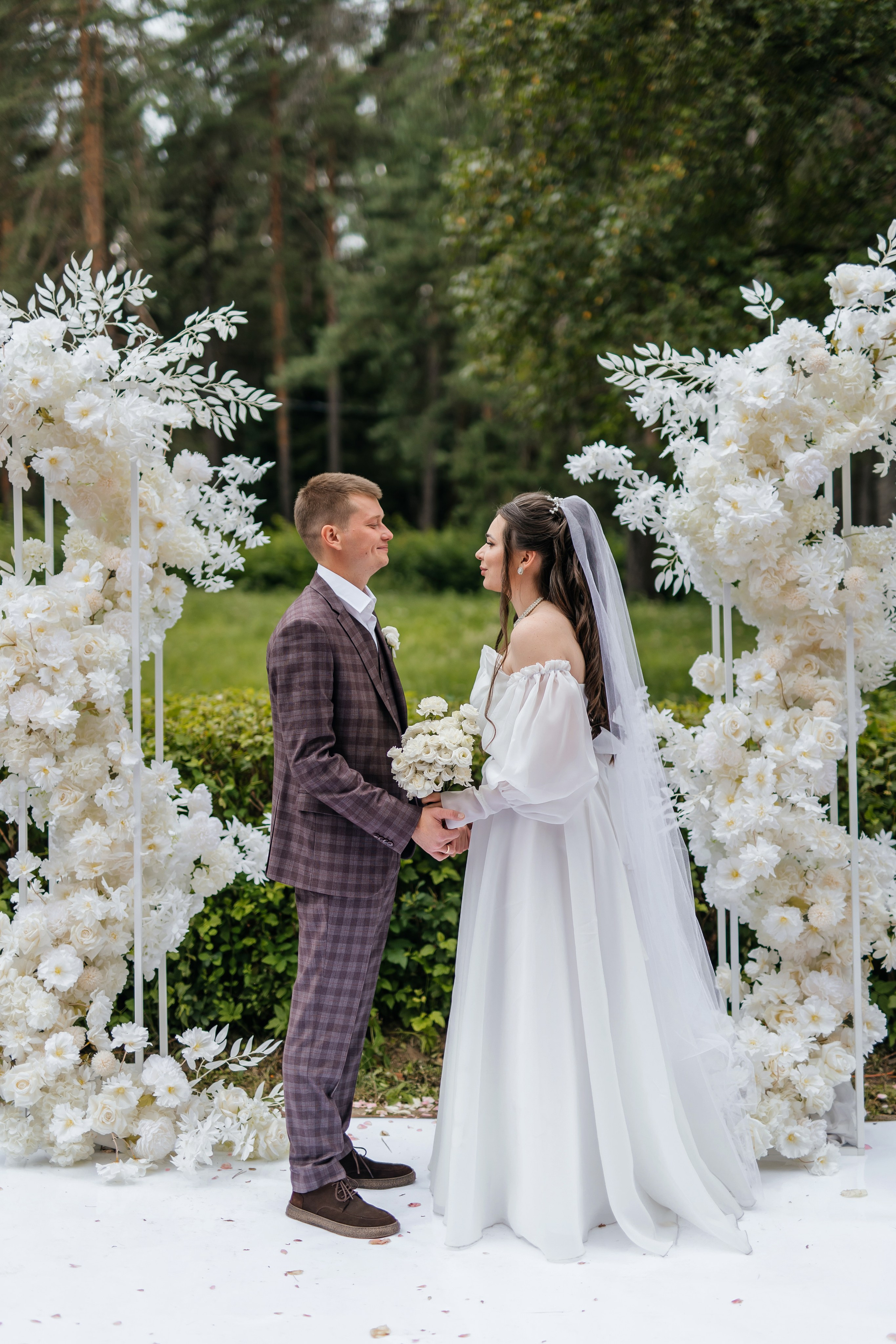 Свадебная прогулка. Фотограф Силиникс Екатерина