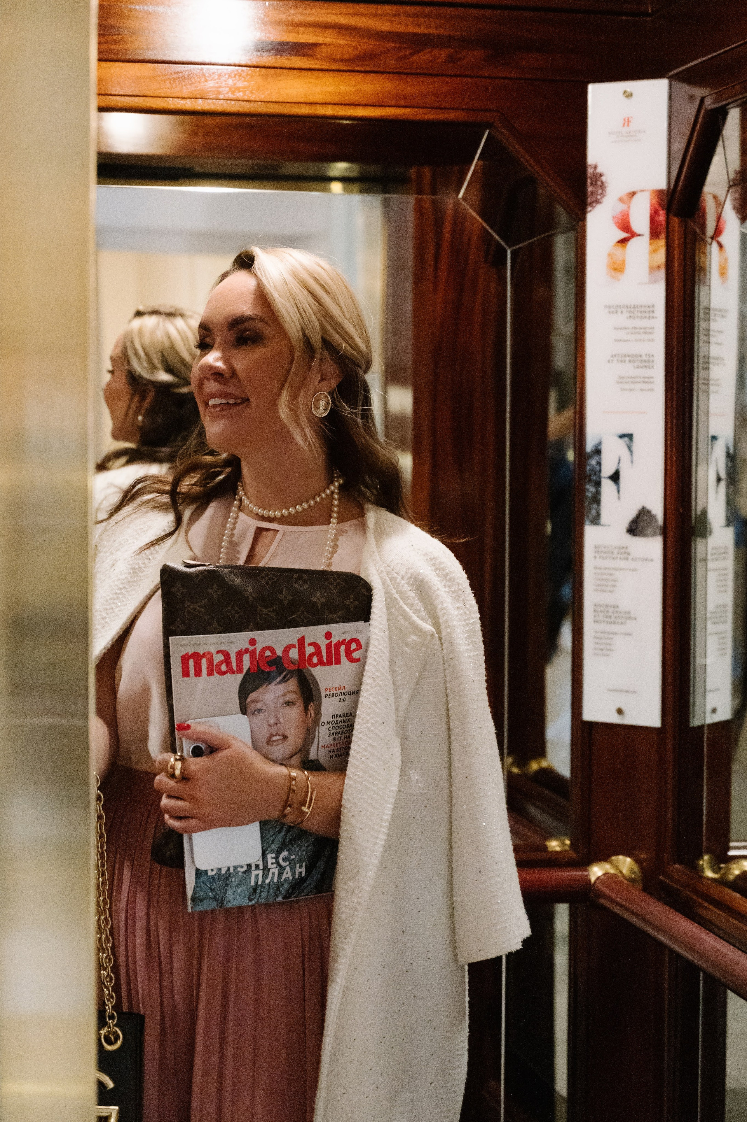 Дарья. Профессиональный фотограф беременности в СПБ. Стильные фотосессии беременности в стиле минимализм и классическая фотография