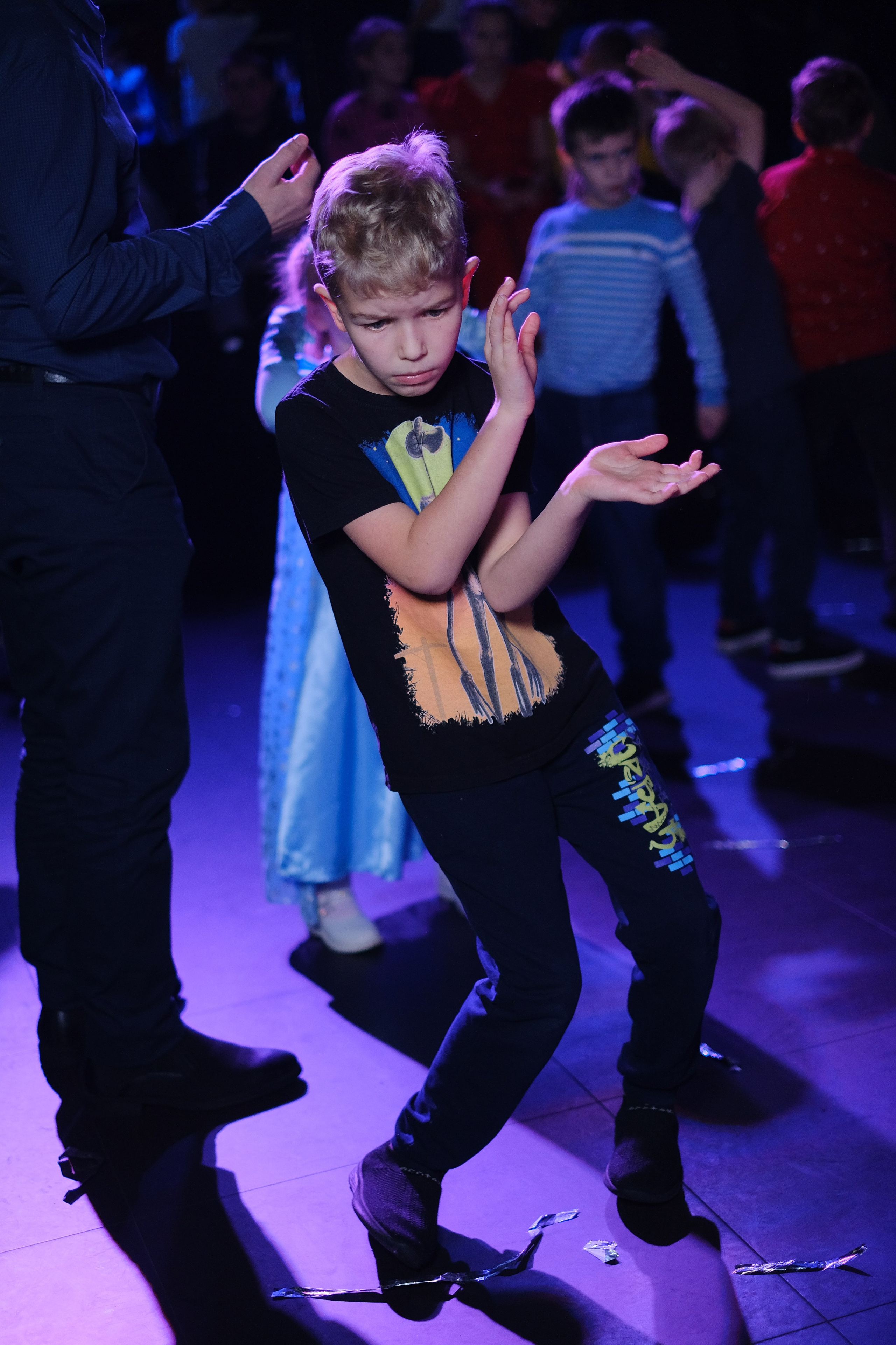 ЁлкаФест в М33 27 декабря 2023 года. Свадебный и репортажной фотограф Денис Ожигин в Краснодаре и Краснодарском крае