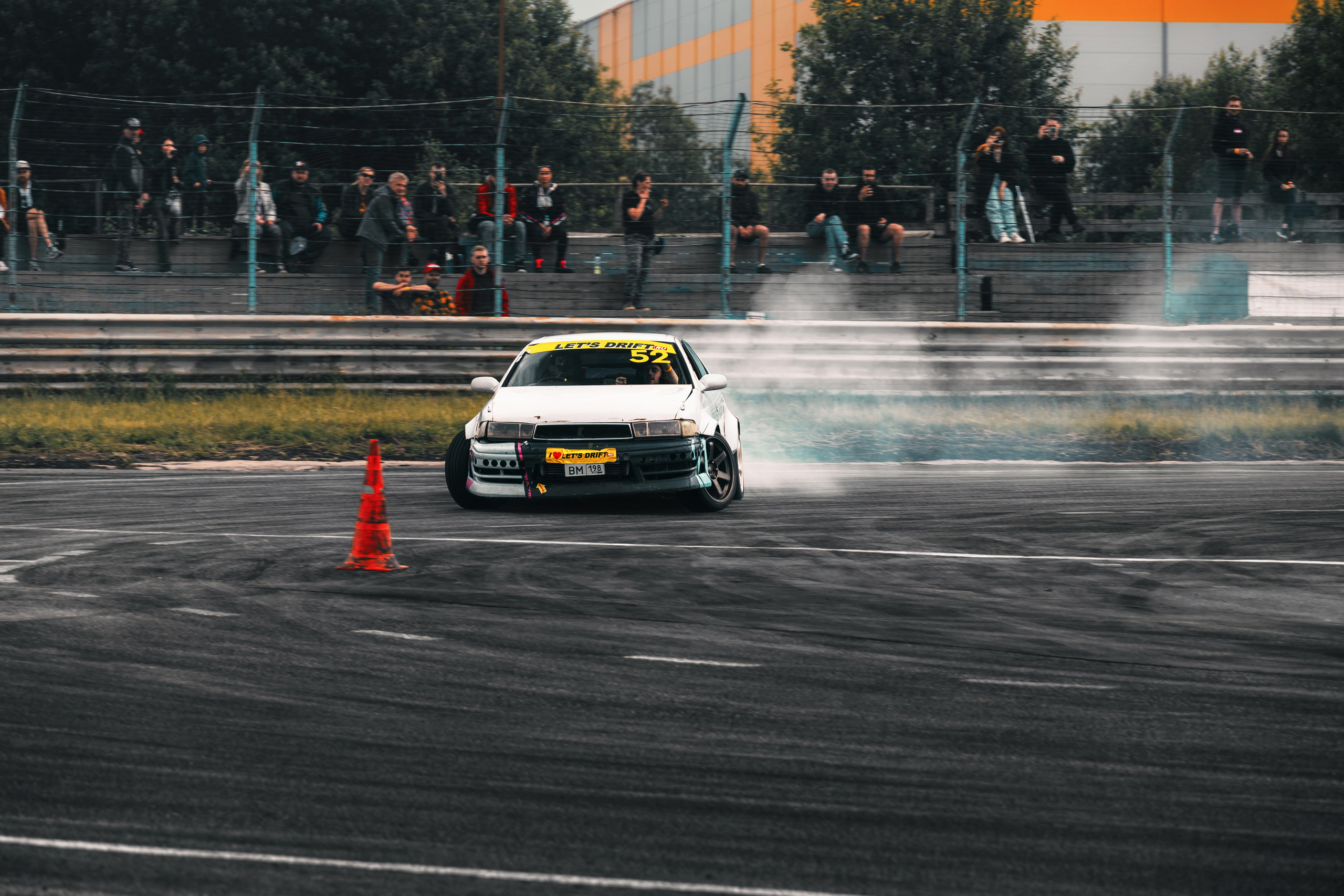 Фоторепортаж с «Больших Гонок» — дрифт, драг, звук