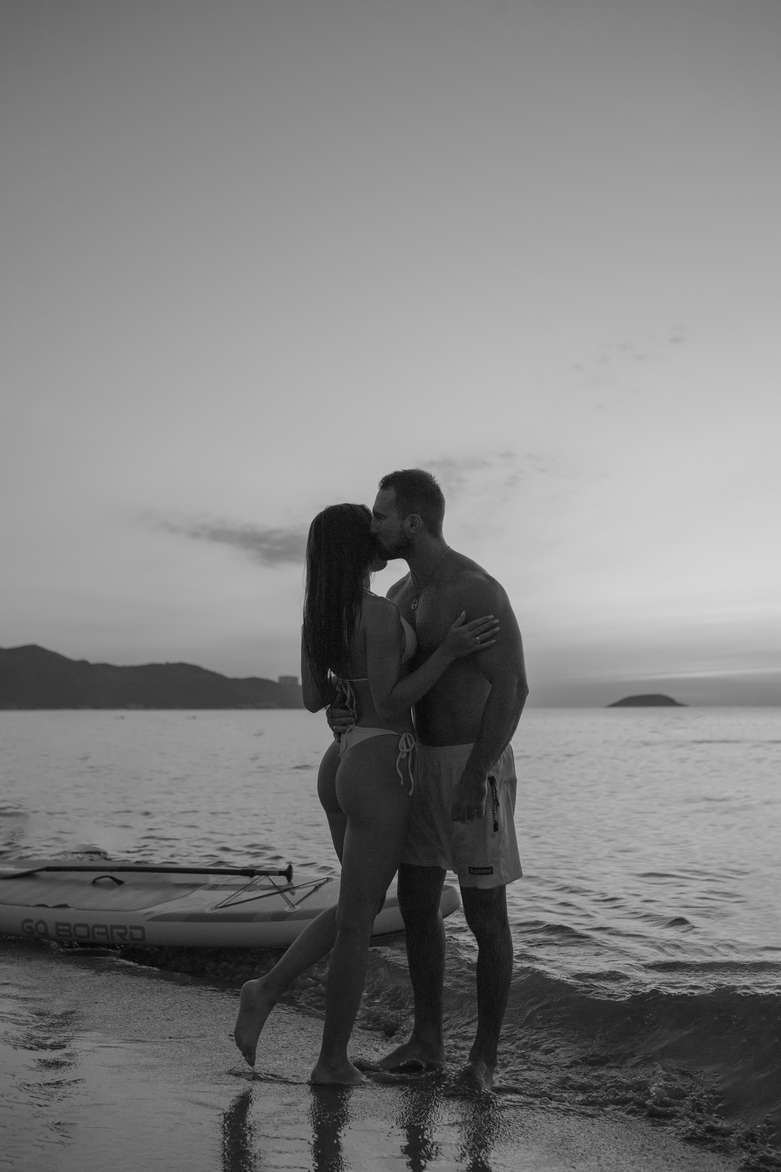 Рассветная прогулка на сапах Ярослав и Анастасия. Главная