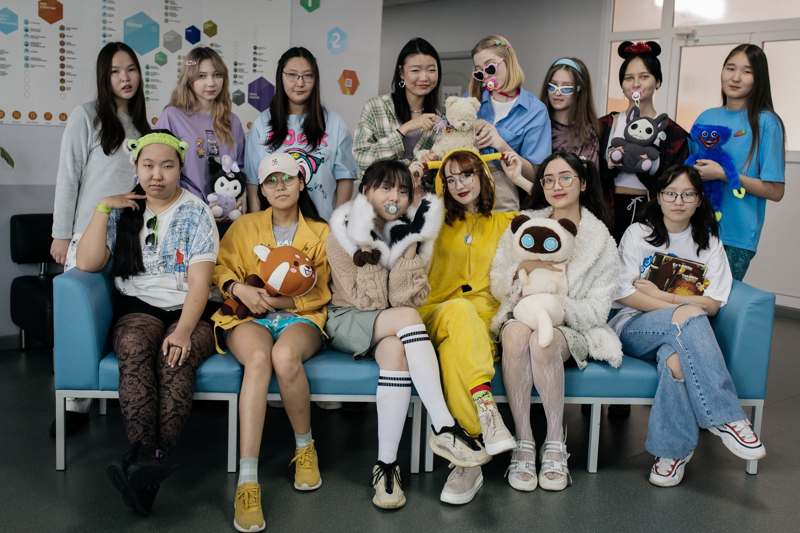 Старшая школа. Литовкина Анастасия фотограф, выпускные альбомы г. Мирный