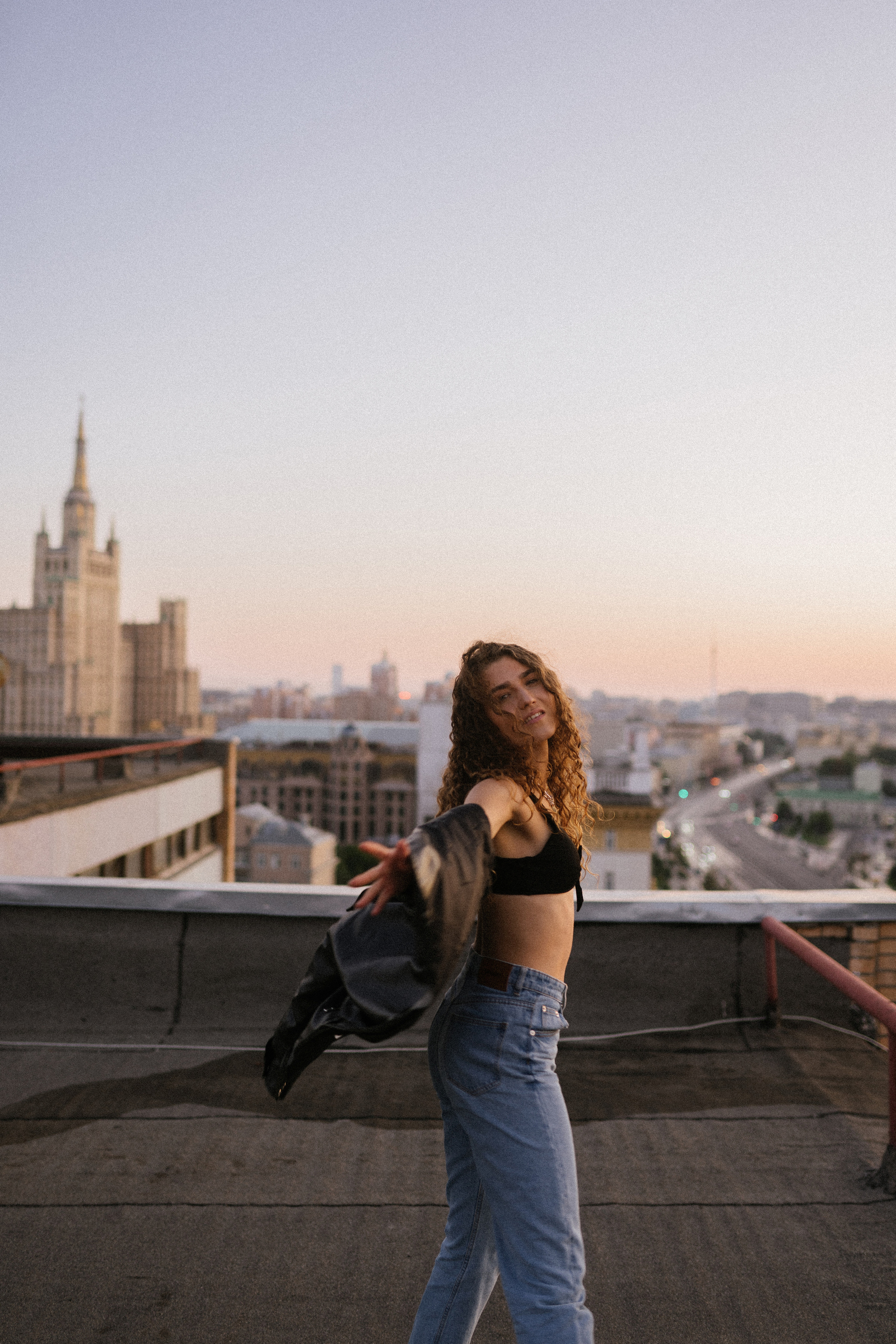 Roof. Главная
