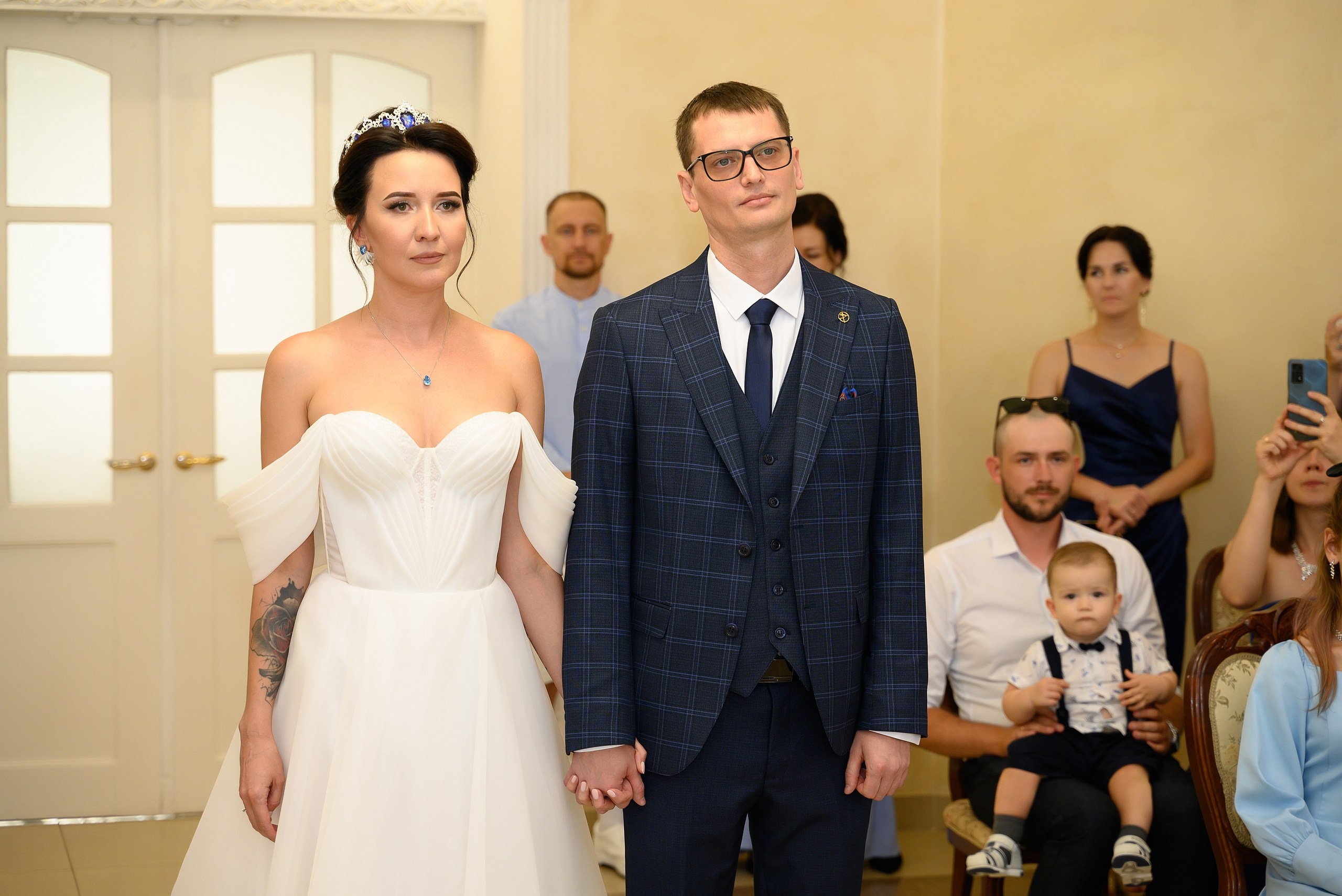 Жених и Невеста в Прикубанском ЗАГСе Краснодара.