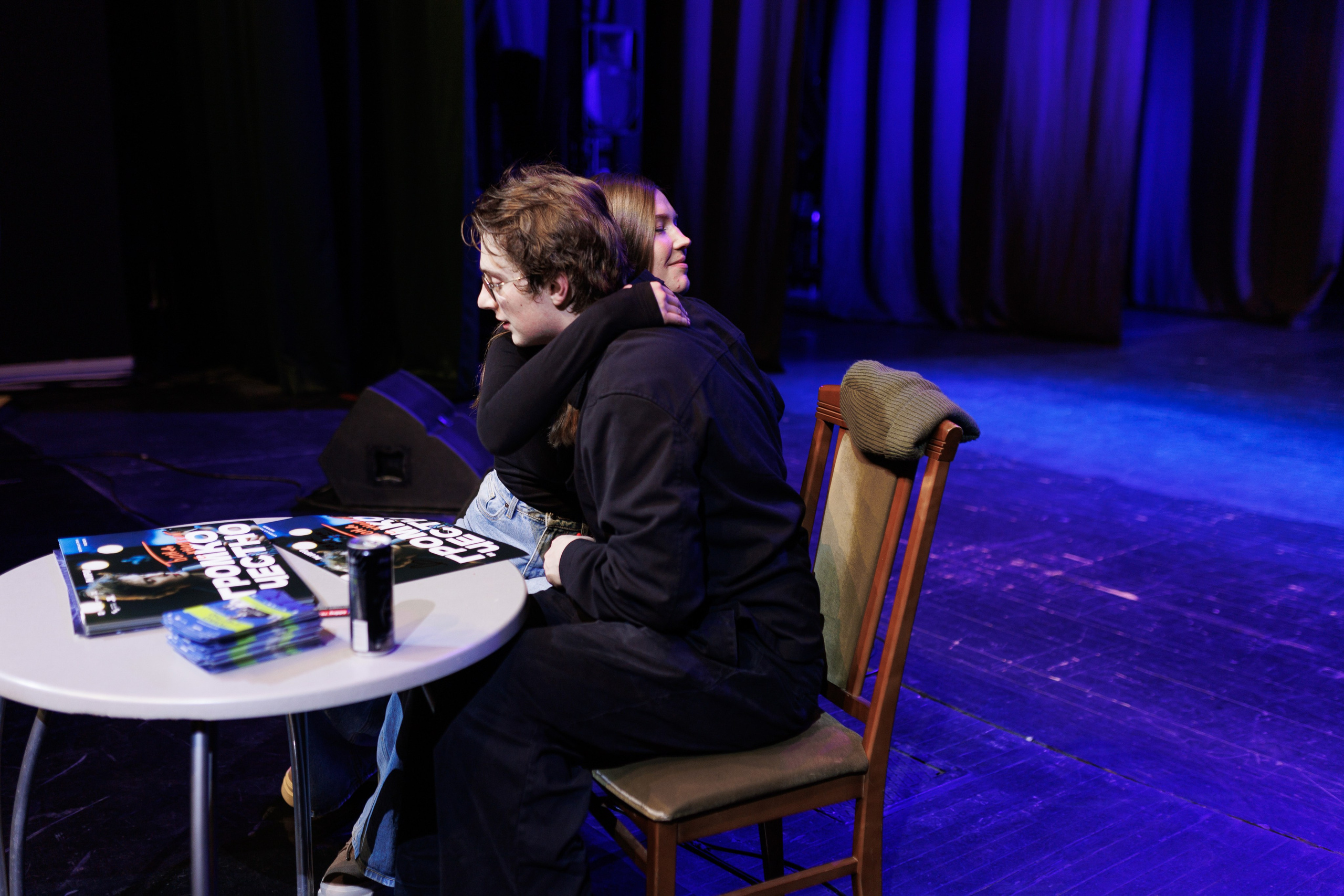 Выксунская премьера «Громко и Честно. Бонд с кнопкой». Фотограф городских и семейных событий Артем Карпухин