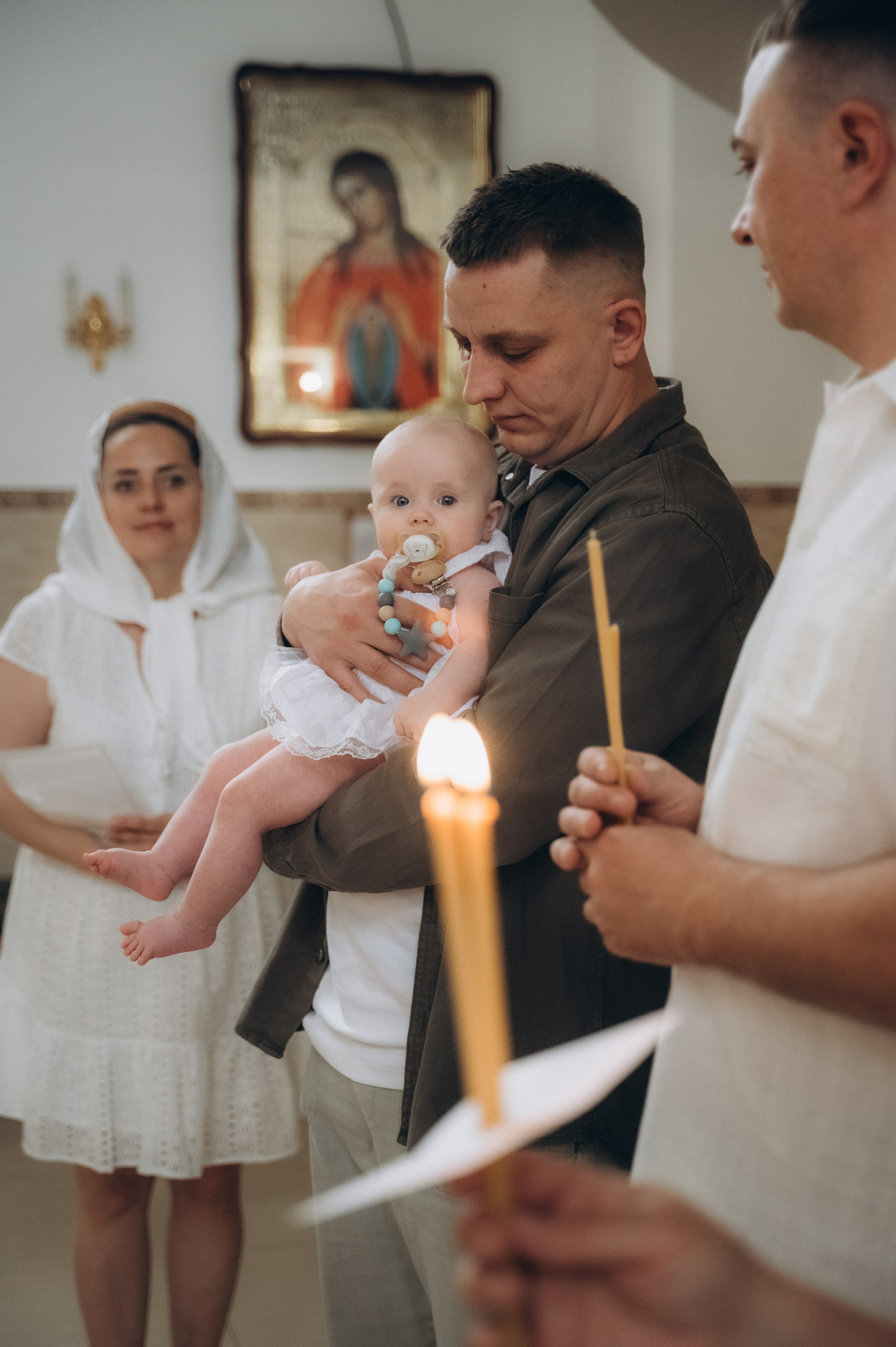 Крещение Корнелии (ХРАМ СВЯТИТЕЛЯ ЛУКИ КРЫМСКОГО). Семейный фотограф в Минске Дарья Дреко