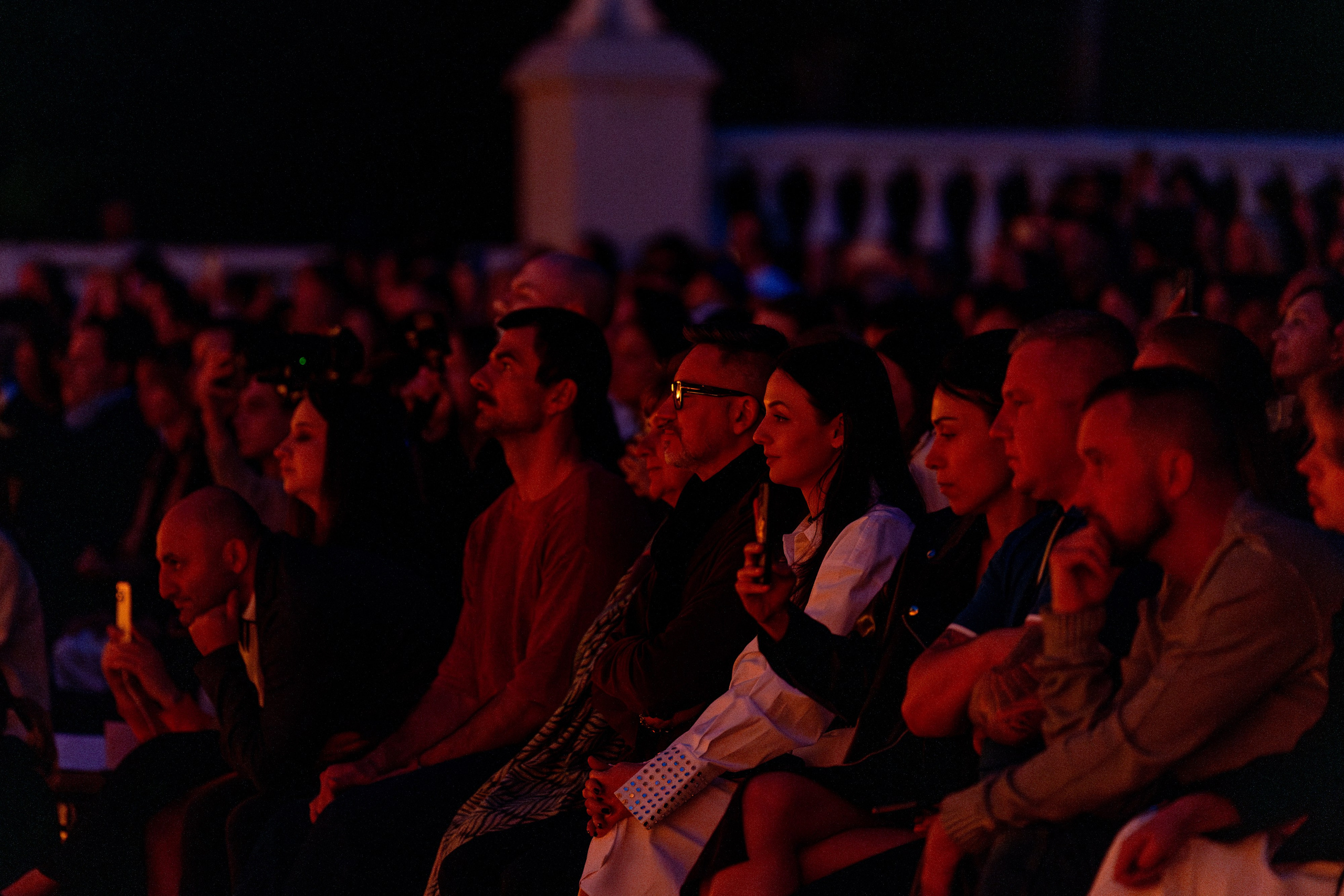 Симфонический оркестр Lumisfera при свечах. Фотограф Никита Комаров