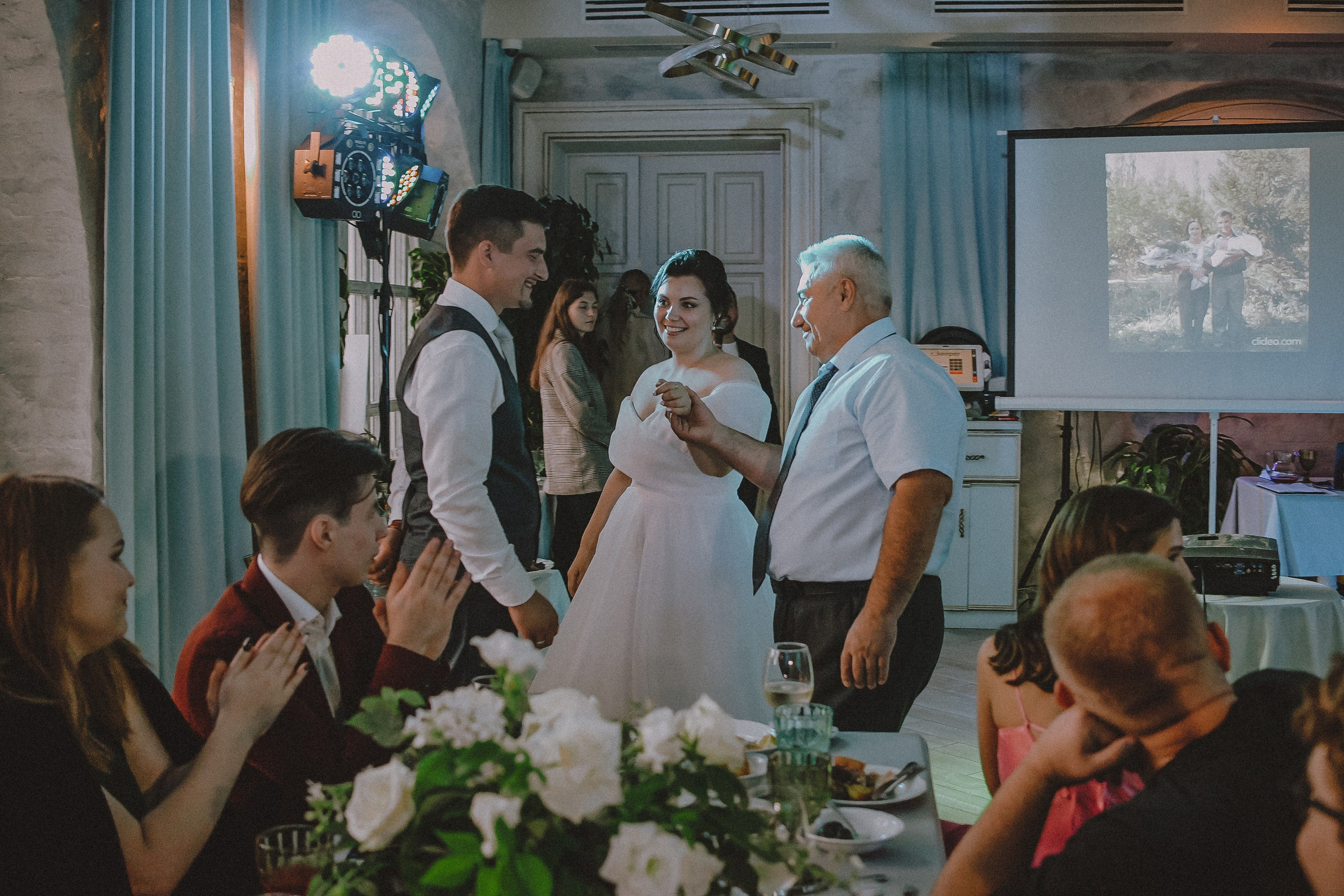 Love.com: Главная страница нашего счастья. Свадебный и семейный фотограф в Москве Сажина Кристина КиМ. Свадебный оператор в Москве Сажин Максим