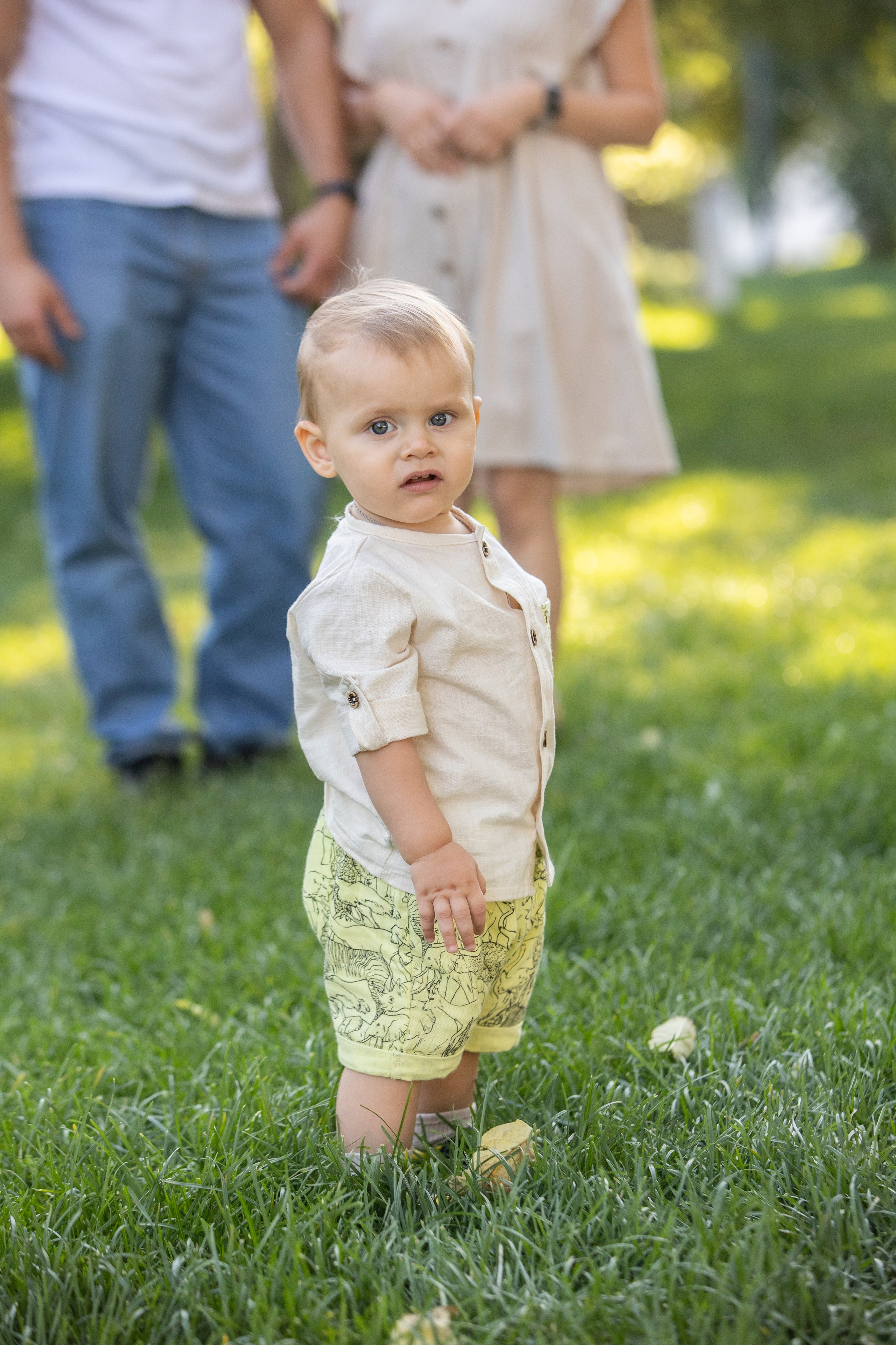 Семейная фотосесия на улице. Фотограф в Астрахани Айлет Утегенова
