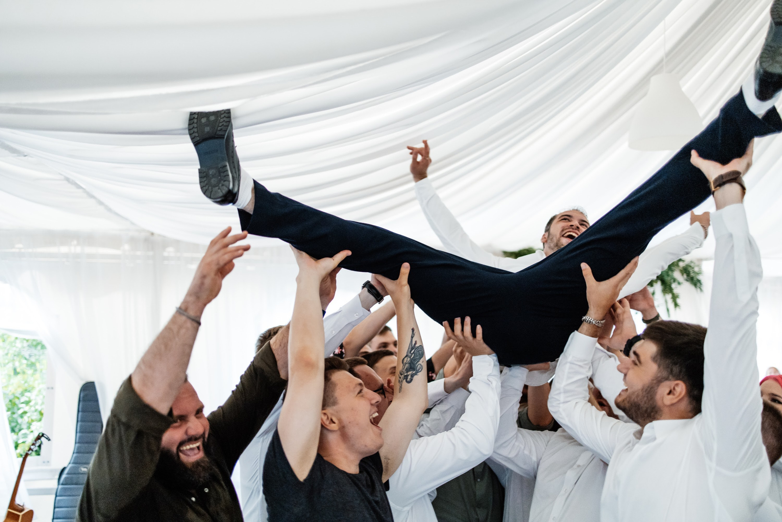 Полный отрыв. Свадебный  фотограф Новосибирск