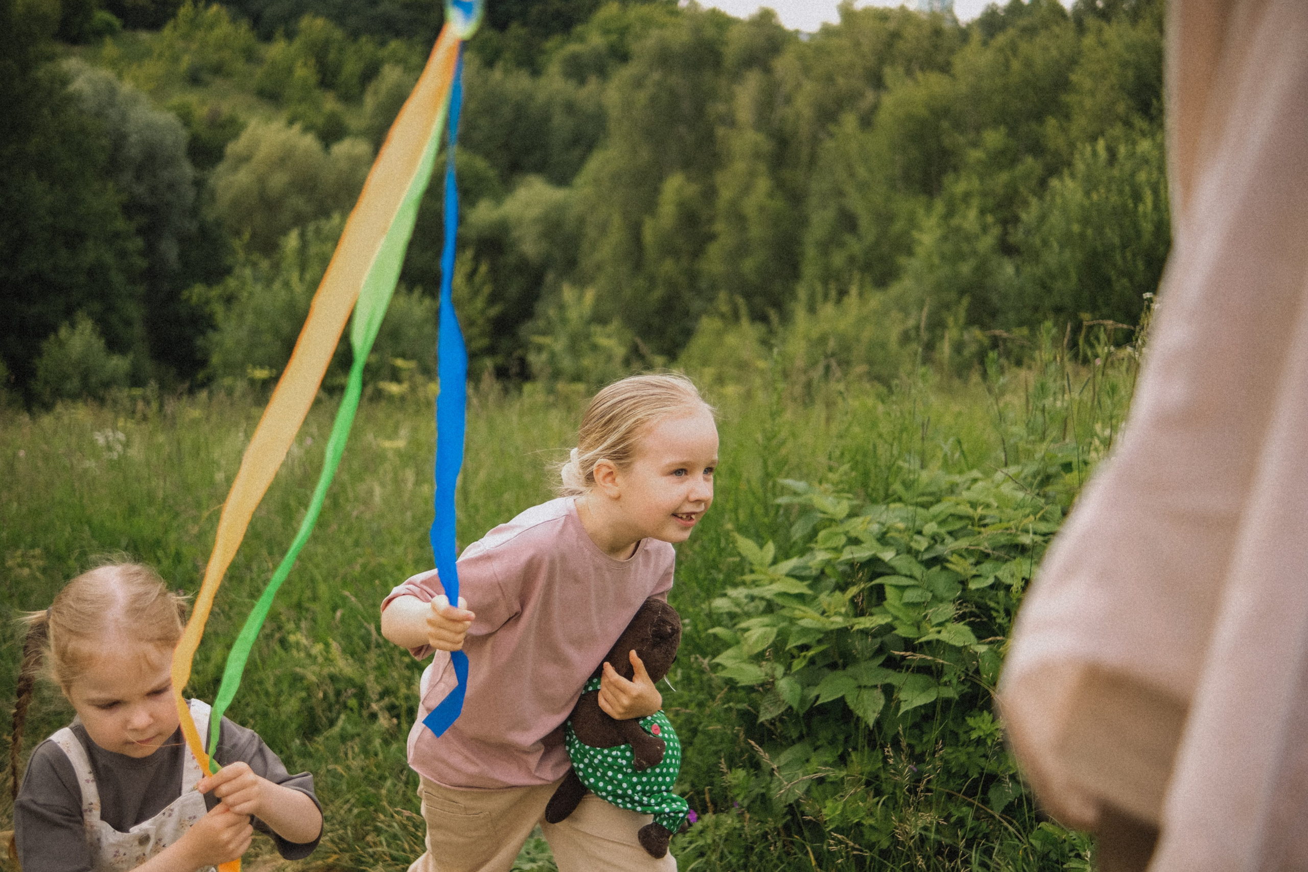 Семя Есении и Эмилии. Семейный фотограф Москва