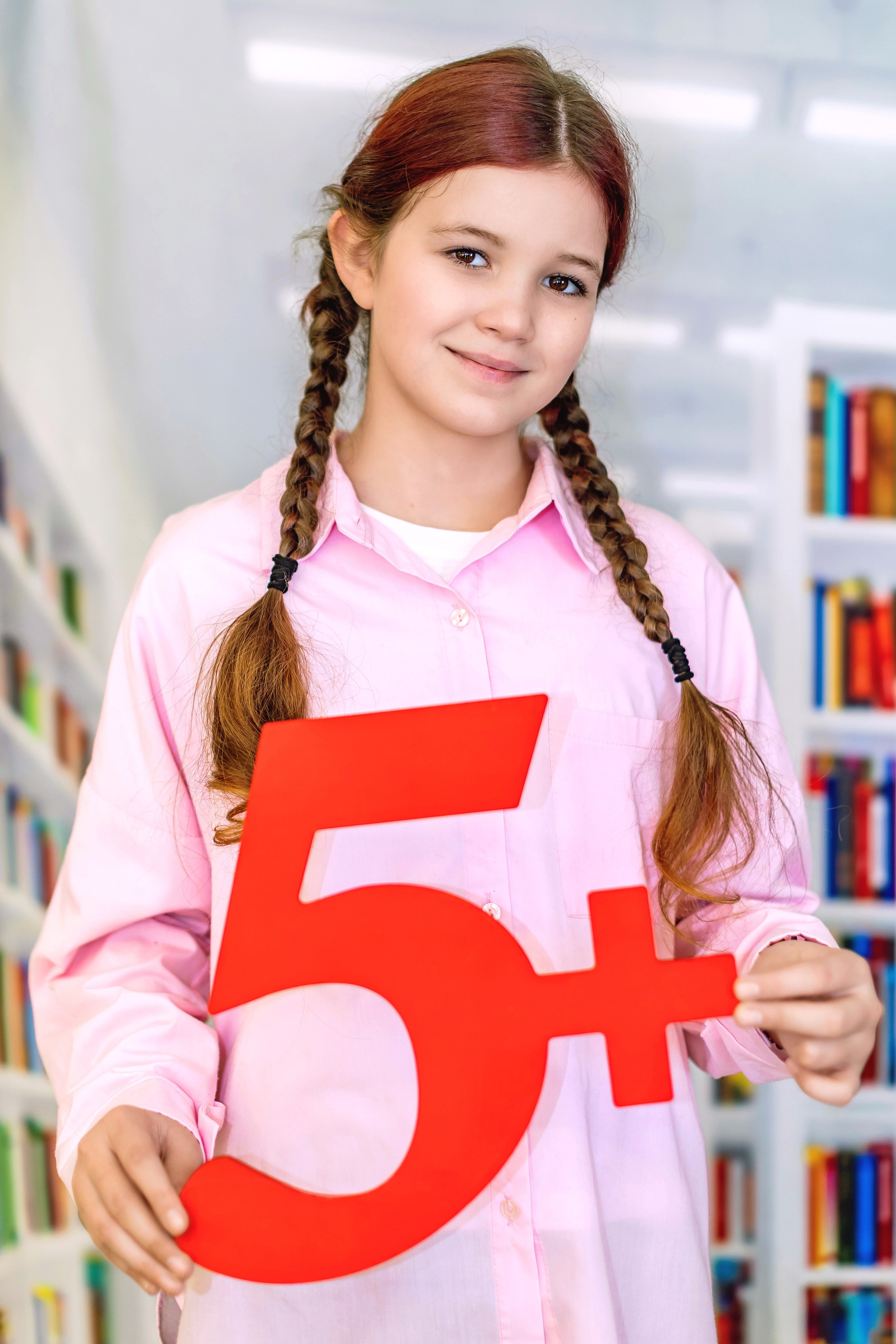 ГАЛЕРЕЯ фотографий для Начальной школы 1-4. Фотограф и видеограф Москва. Свадебный фотограф, видеограф. Выпускные альбомы. Оживающие альбомы