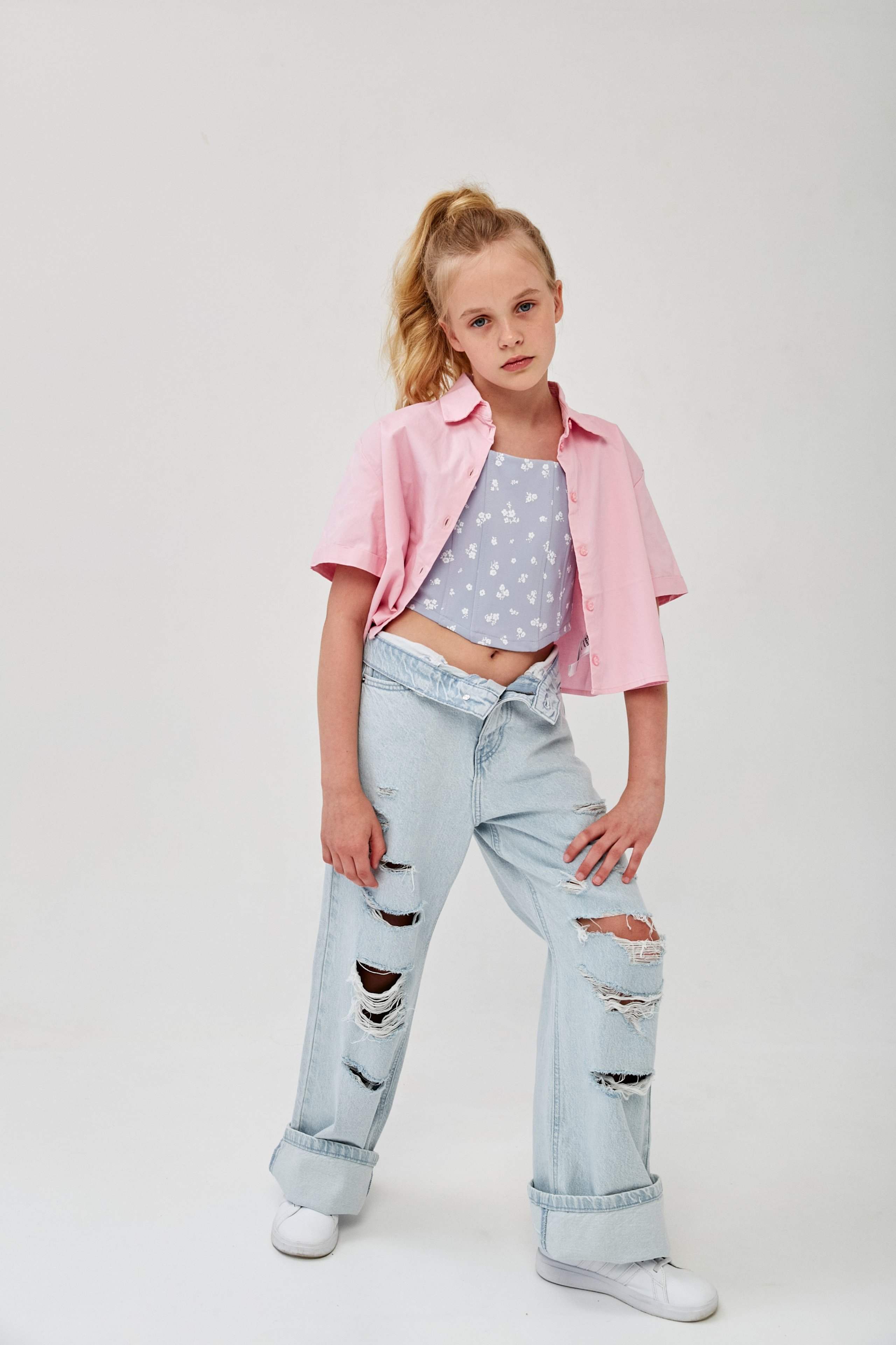 Цымбер Валерия. Model base