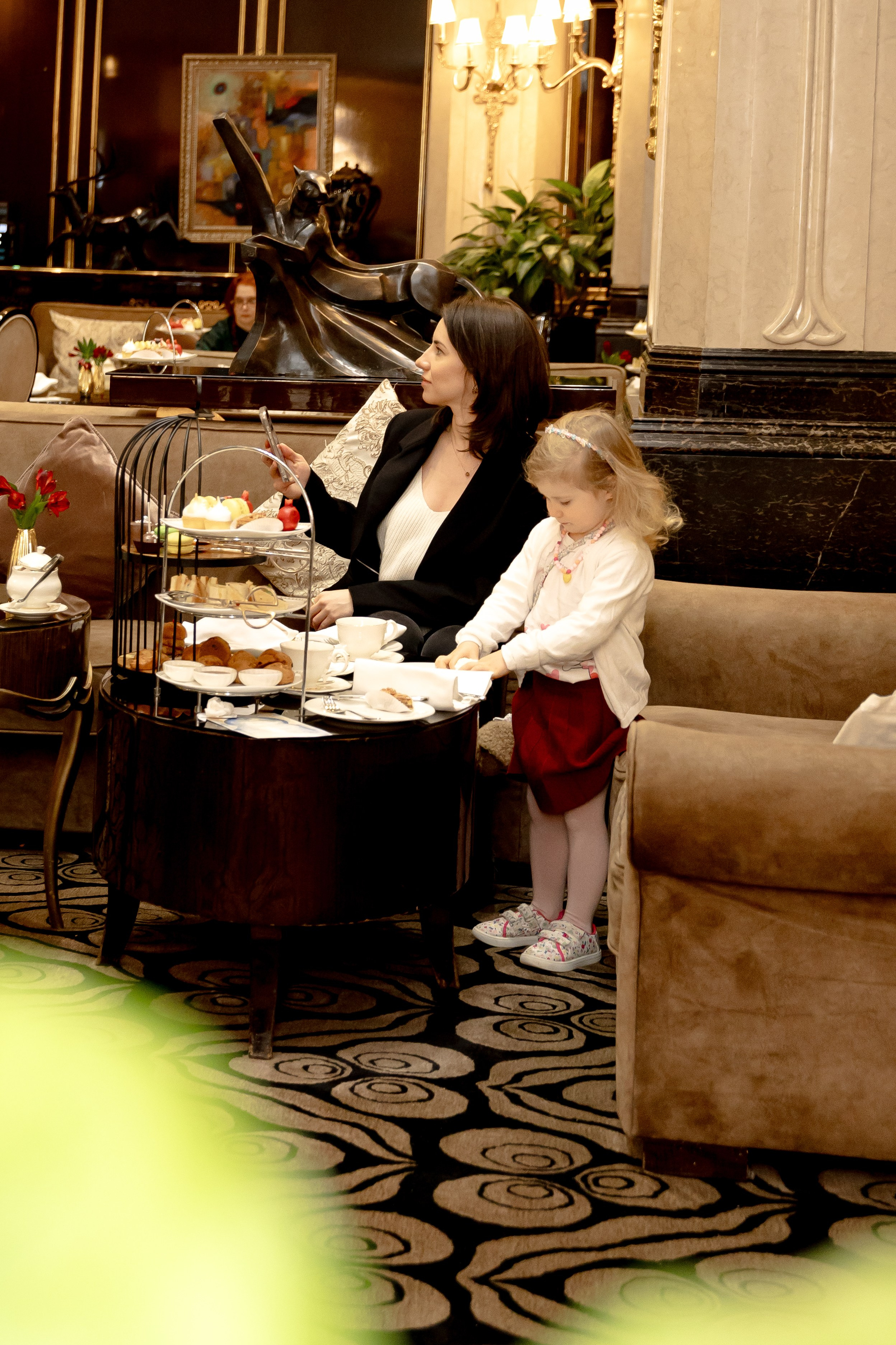 Чайная церемония в отеле «ST REGIS MOSCOW». Свадебный/Портретный фотограф снимаю в Москве