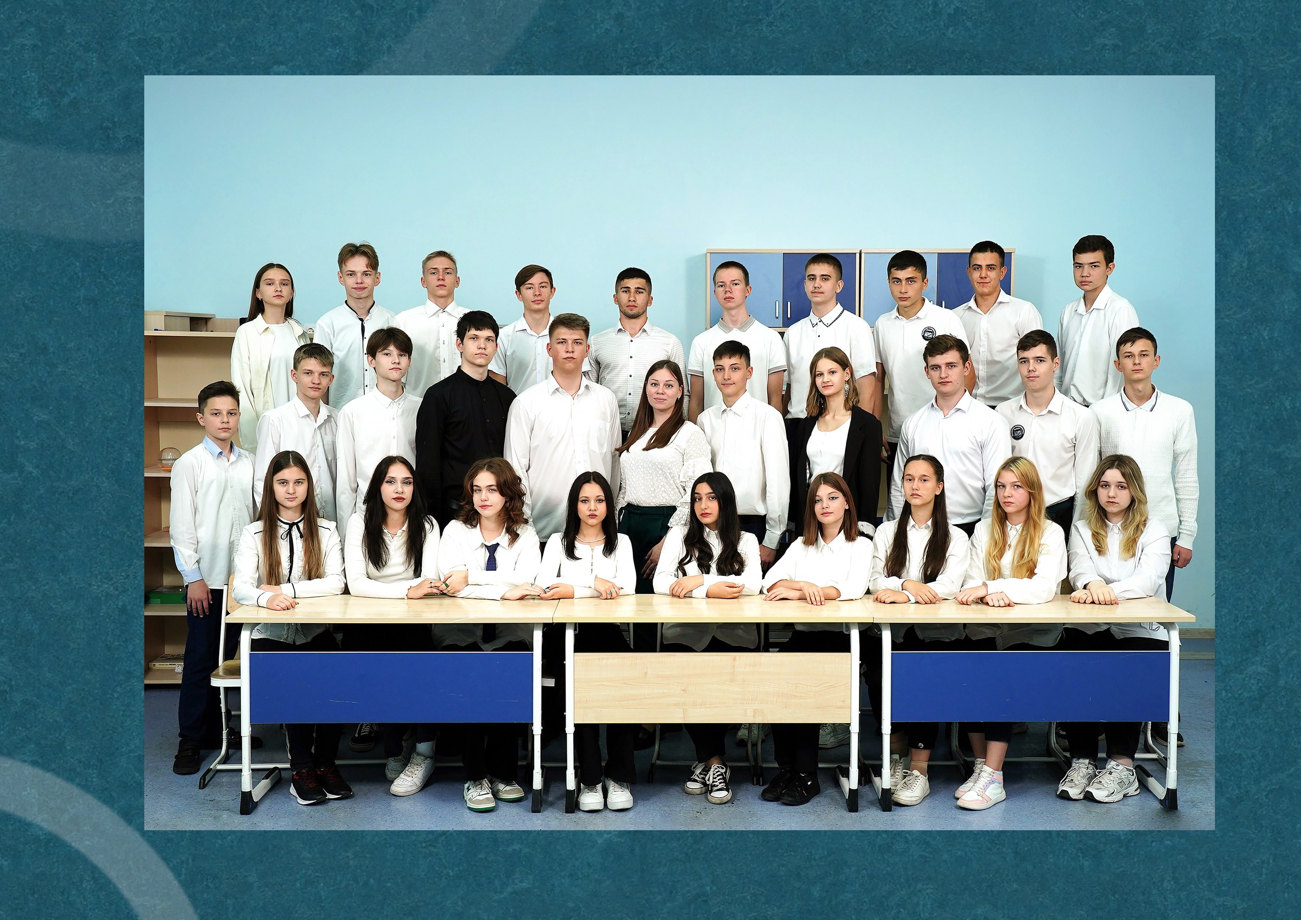 Старшие классы общие фото. MEMENTO.Выпускные альбомы, школьные, юбилейные и другие книги. Ростов-на-Дону