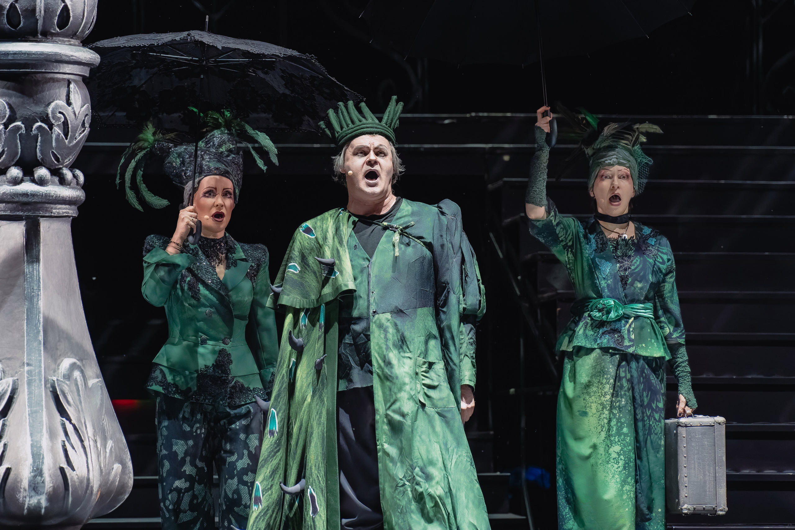 ТЮЗ им. Брянцева: Обыкновенное Чудо. Сайт фотографа Сергея Абрамова