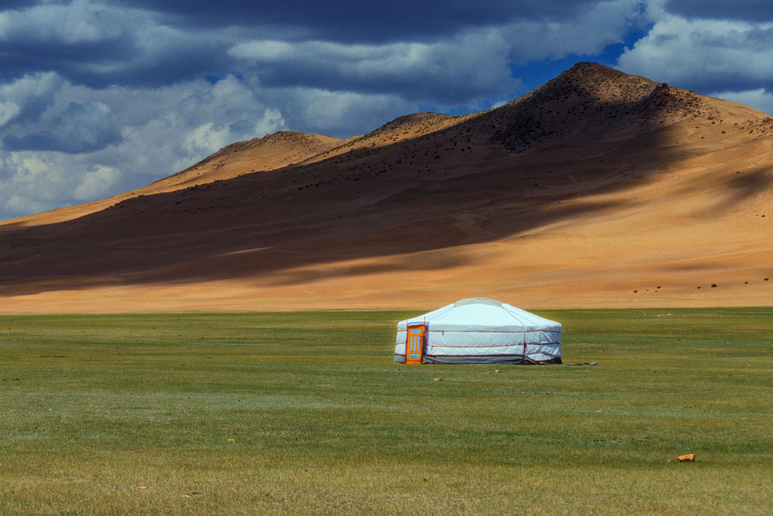 Монголия. Владимир Смирнов | Интерьер Индастриал Репортаж | Иркутск