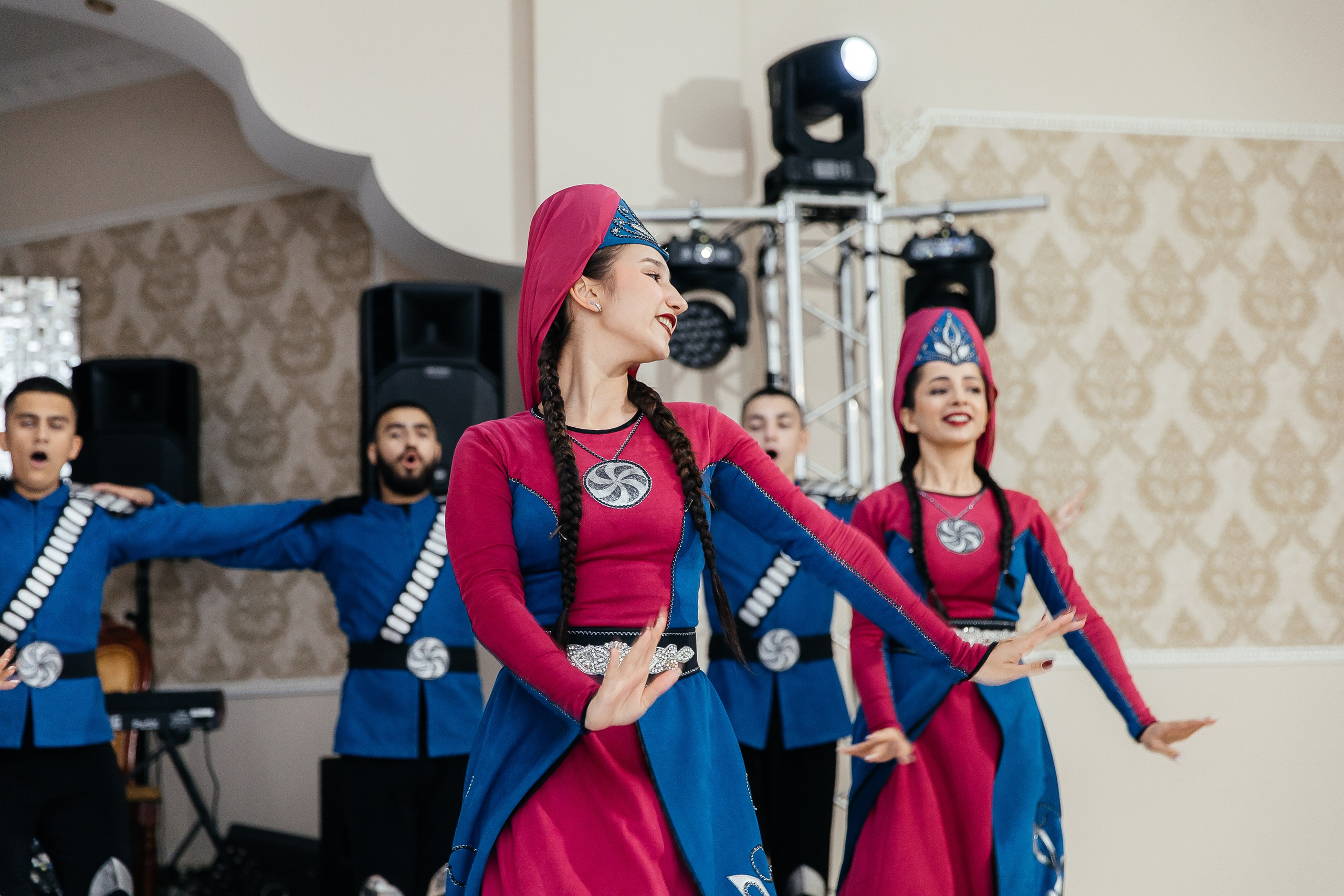 Сетрак и Марианна. Фотограф в Красноярске Надежда Воскресенская