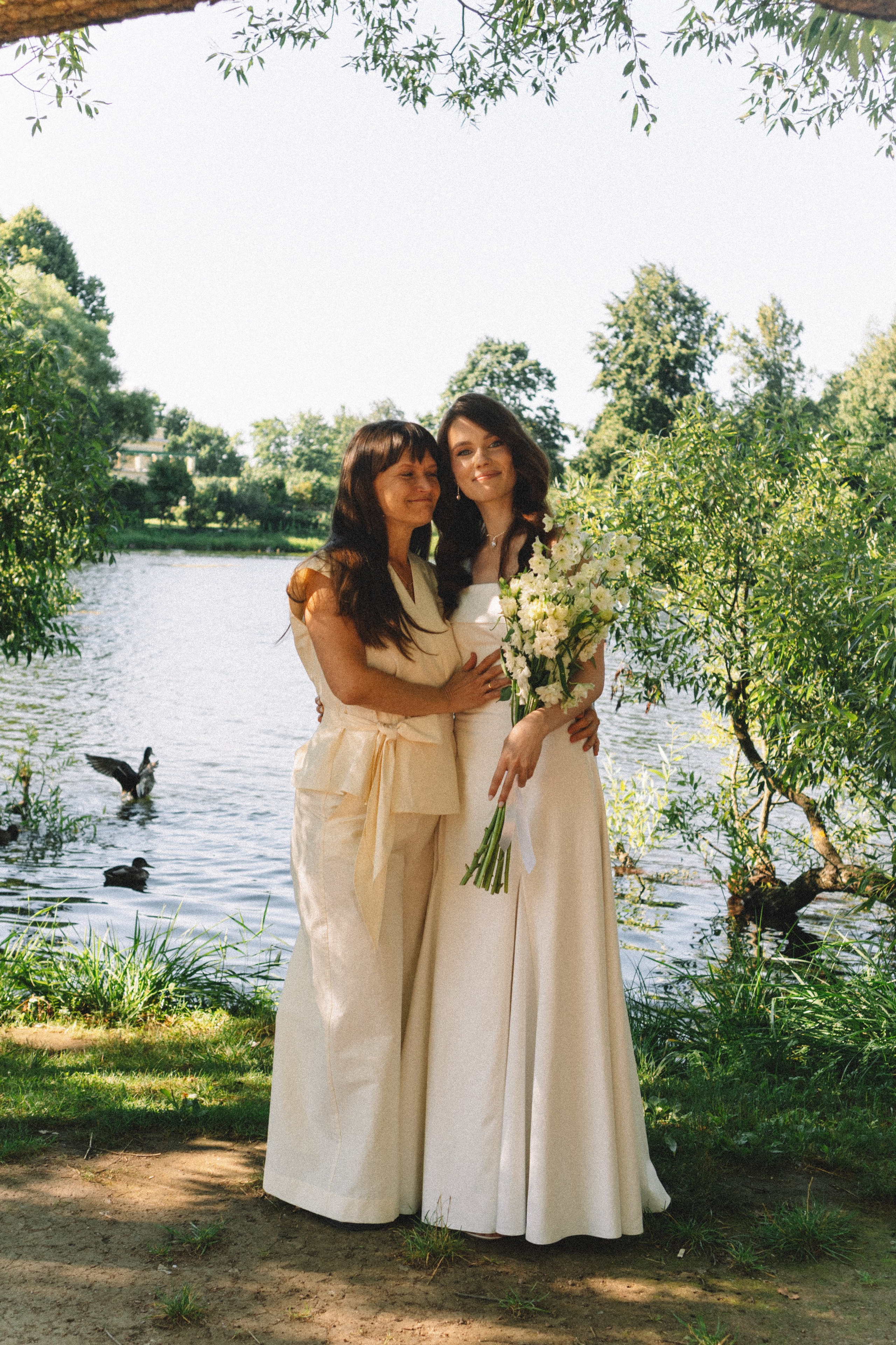 СВАДЕБНАЯ СЬЕМКА В ПЕТЕРГОФЕ И СЬЕМКА РЕПОРТАЖА В ЗАГСЕ ПЕТЕРГОФА. Профессиональный фотограф, Санкт-Петербург — Виктория Богомолова