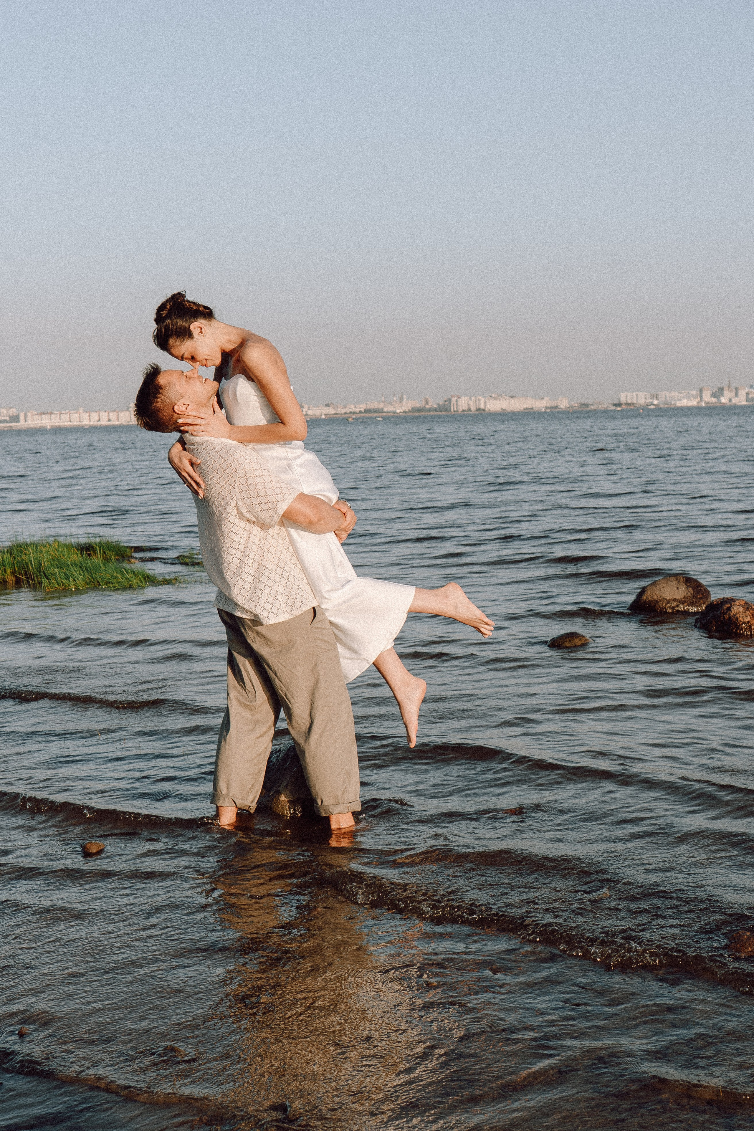 СВАДЕБНАЯ ФОТОСЕССИЯ ВЫЕЗДНОЙ ЦЕРЕМОНИИ (ФИНСКИЙ ЗАЛИВ). Профессиональный фотограф, Санкт-Петербург — Виктория Богомолова