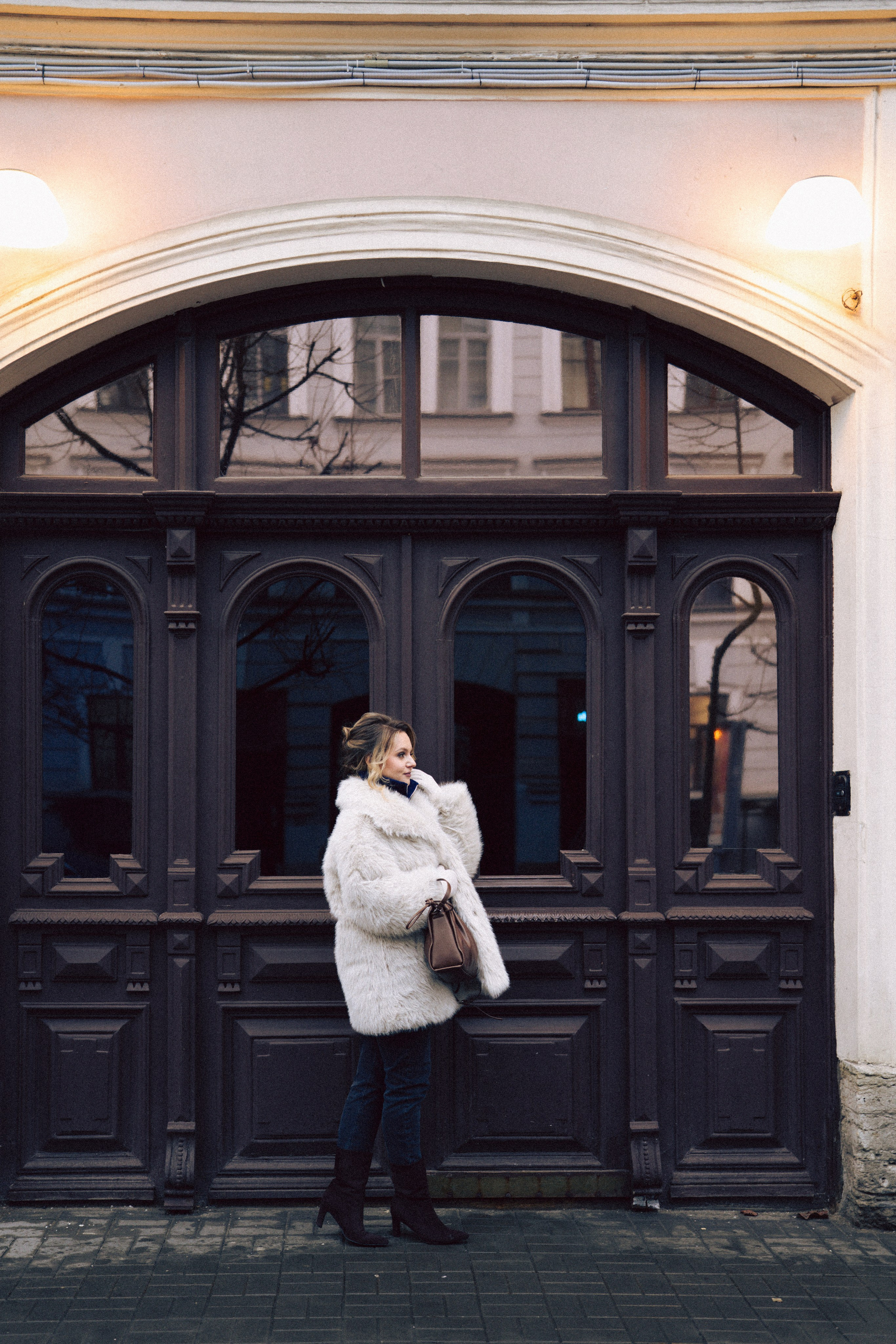 НОВОГОДНЯЯ ФОТОСЕСИИЯ В СТУДИИ ДЛЯ ДЕВУШКИ И ПРОГУЛКА ПО ЧЕРНЫШЕВСКОЙ. Профессиональный фотограф, Санкт-Петербург — Виктория Богомолова