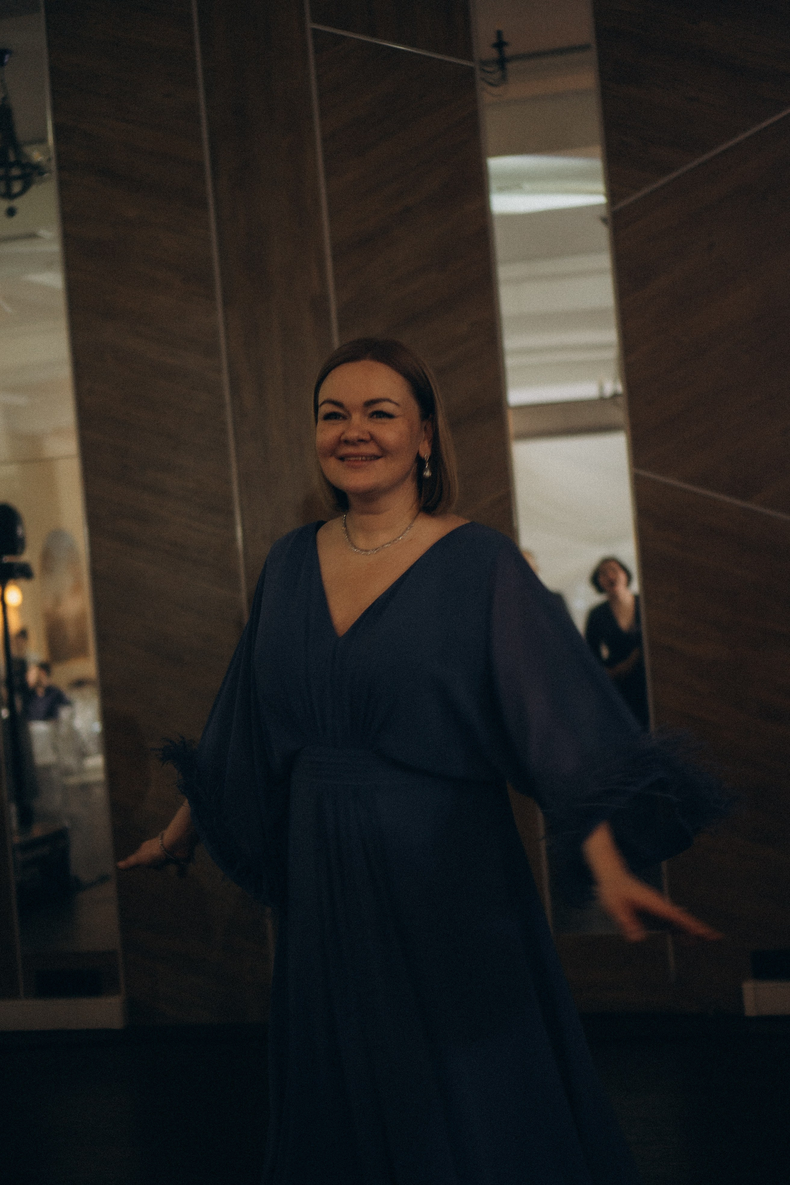 СВАДЕБНАЯ СЬЕМКА СБОРОВ В ОТЕЛЕ И ВЫЕЗД НА ЦЕРЕМОНИЮ (СНЯТО В СИБИРЕ В НИЖНЕВАРТОВСКЕ). Профессиональный фотограф, Санкт-Петербург — Виктория Богомолова