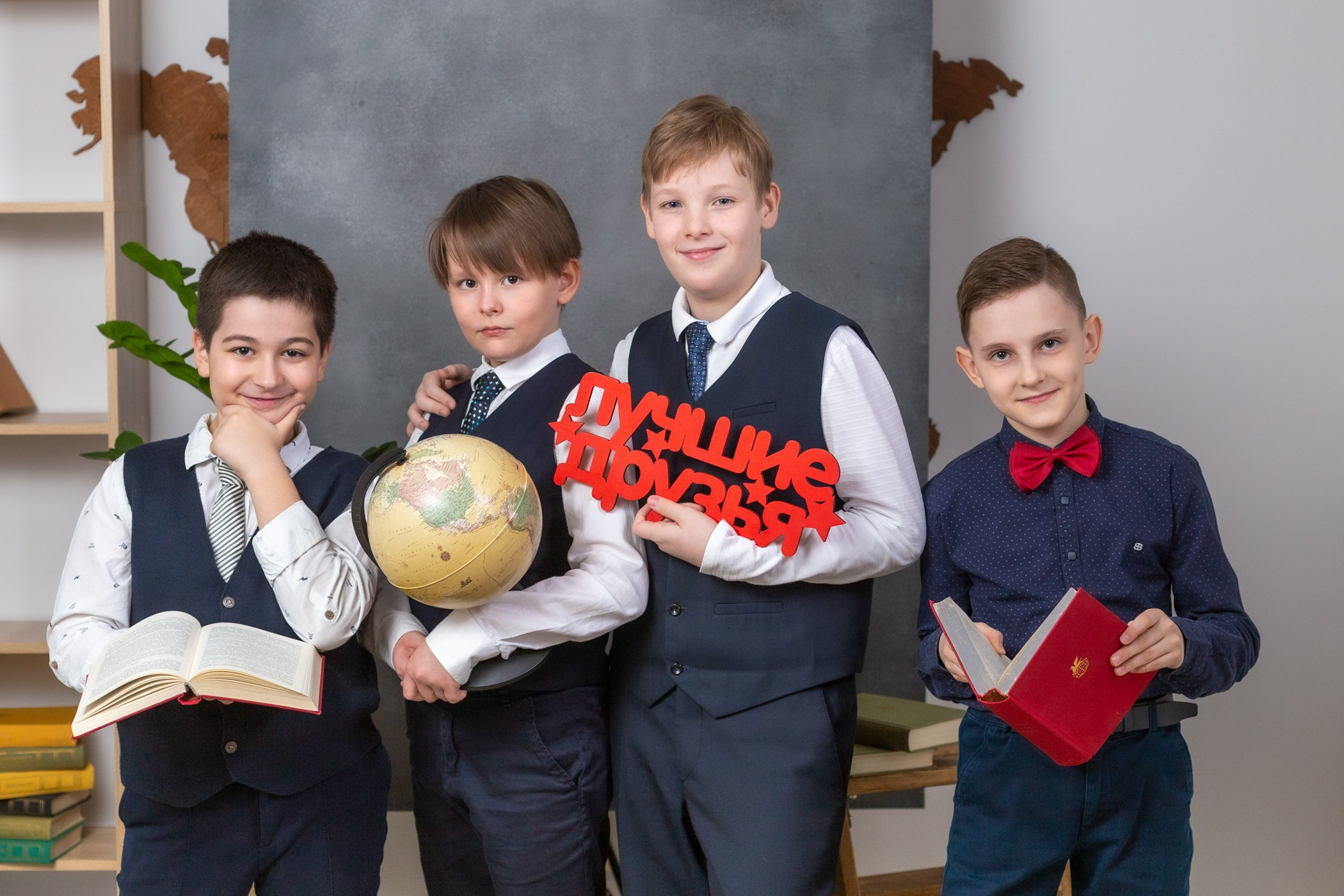 Съёмки в студии. Школьный фотограф в Зеленограде и Москве Оксана Гусева