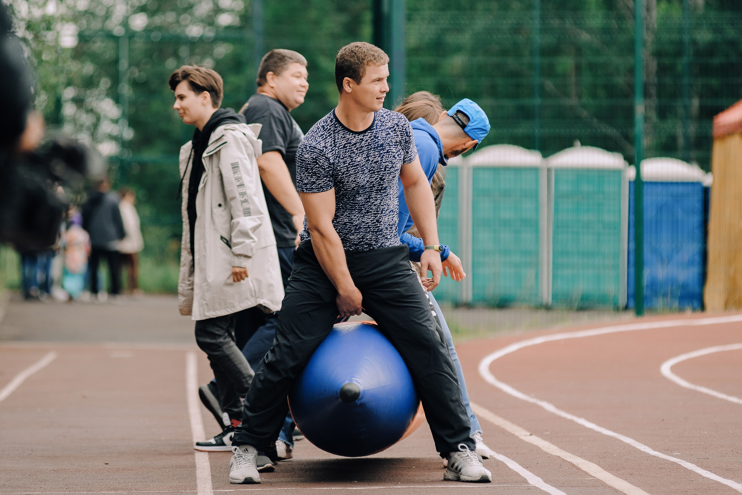 ДЕНЬ МЕТАЛЛУРГА. ЧЕЛЯБИНСКИЙ ЦИНКОВЫЙ ЗАВОД 2023. Репортажный фотограф Зуев Роман г. Челябинск