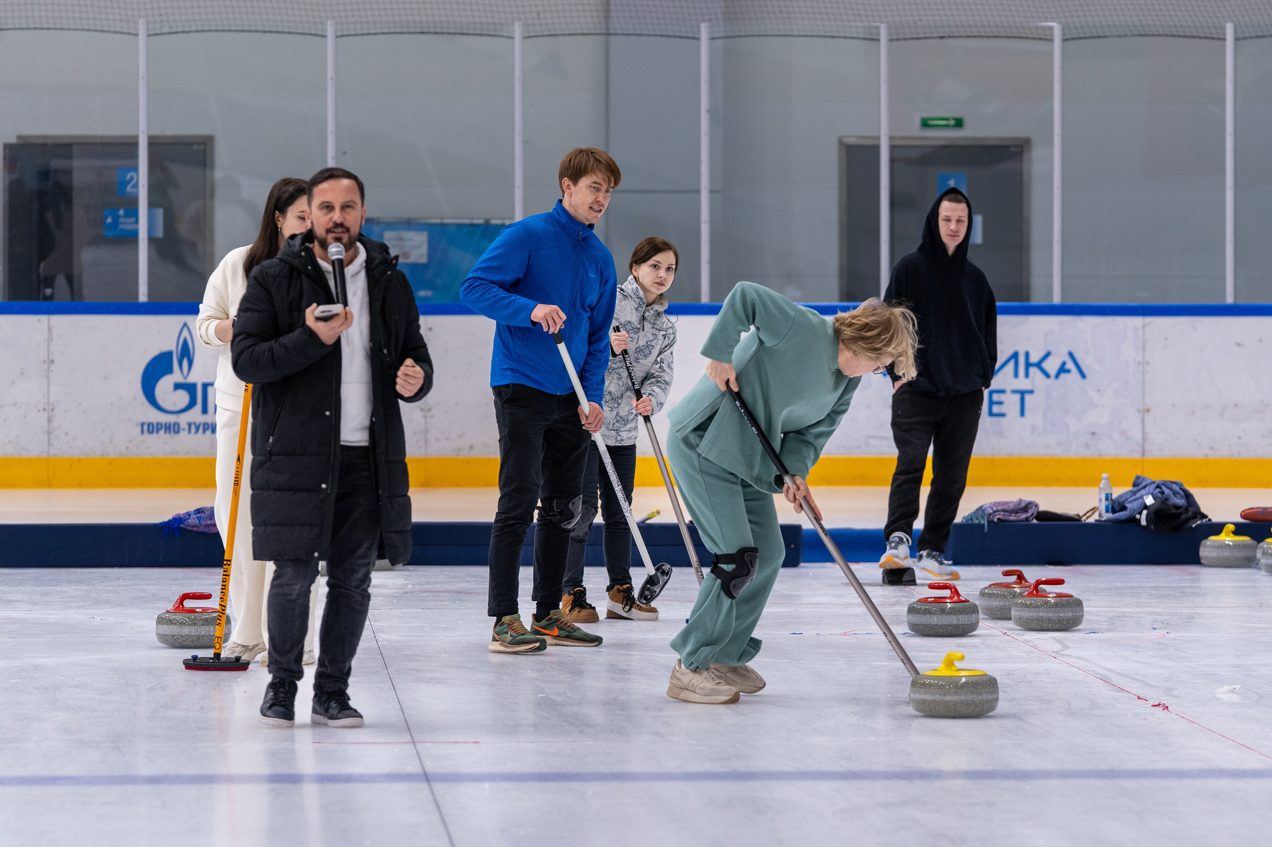 Керлинг для компании Р-Фарм. Репортажный фотограф в Красной Поляне и Сочи Павлюченко Екатерина