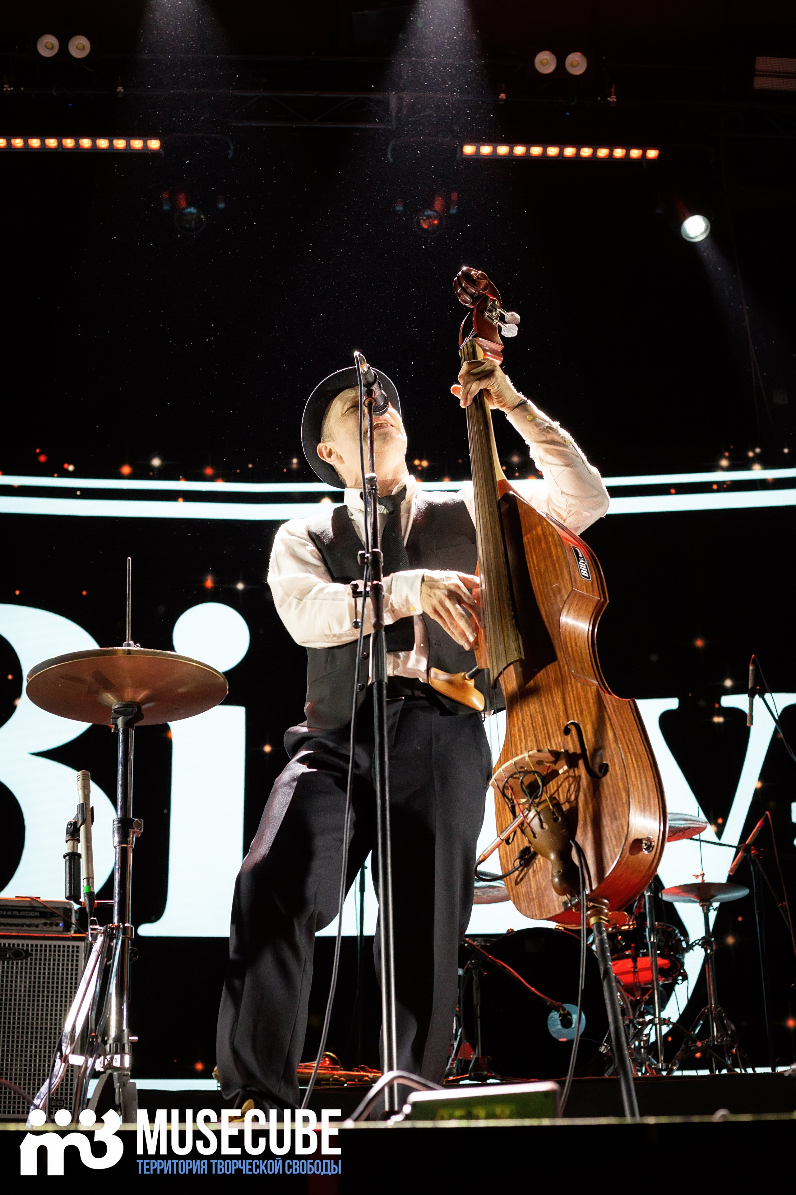 Фотосъемка концерта BILLY'S BAND Aurora СПБ. Портретные фотосессии, контент-съемки, репортаж