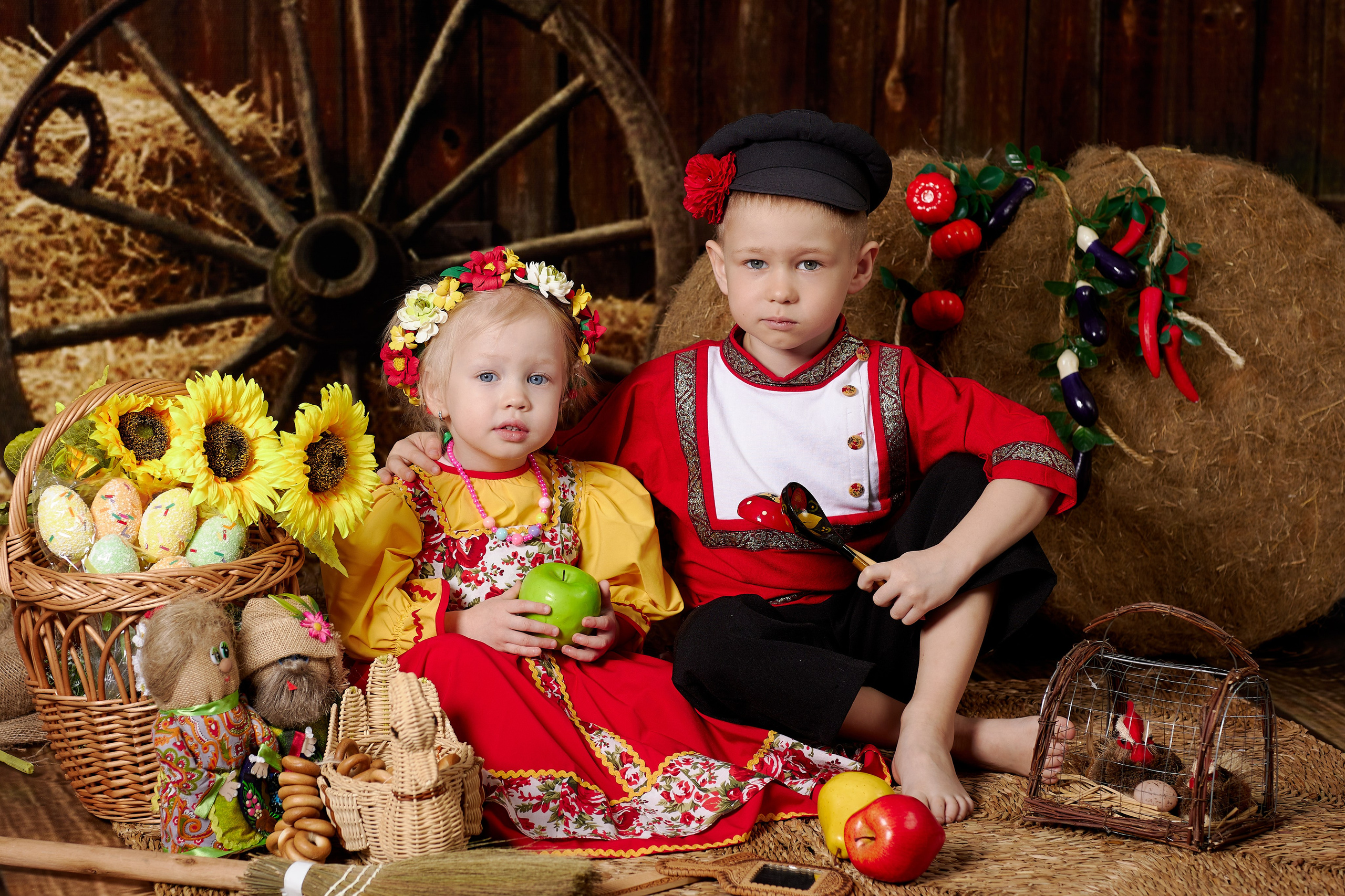 Сено. Детская выездная фотостудия