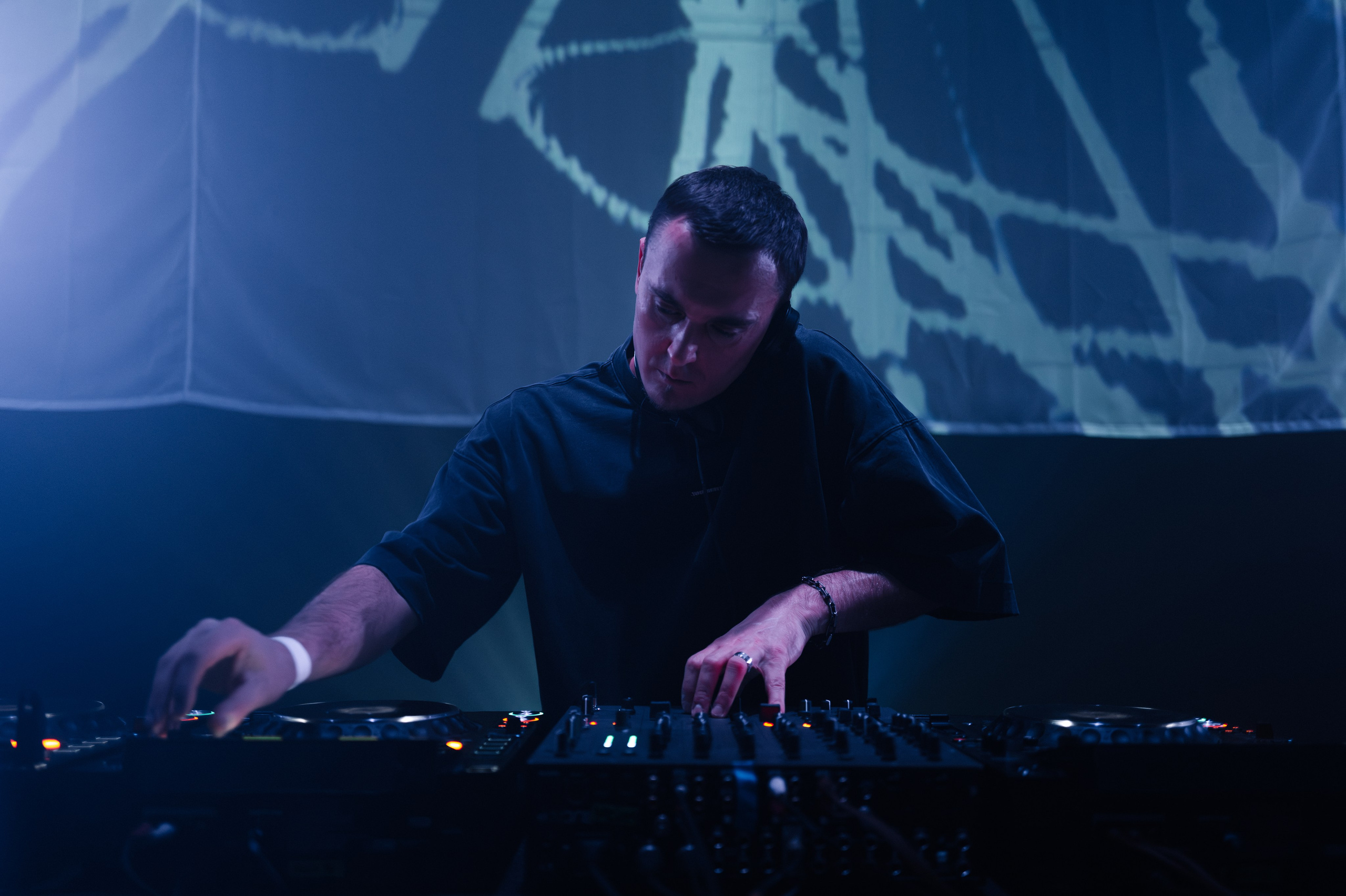 SHIFT, SUBSPACE. @tomrus: Рустам Шагиморданов — фотограф