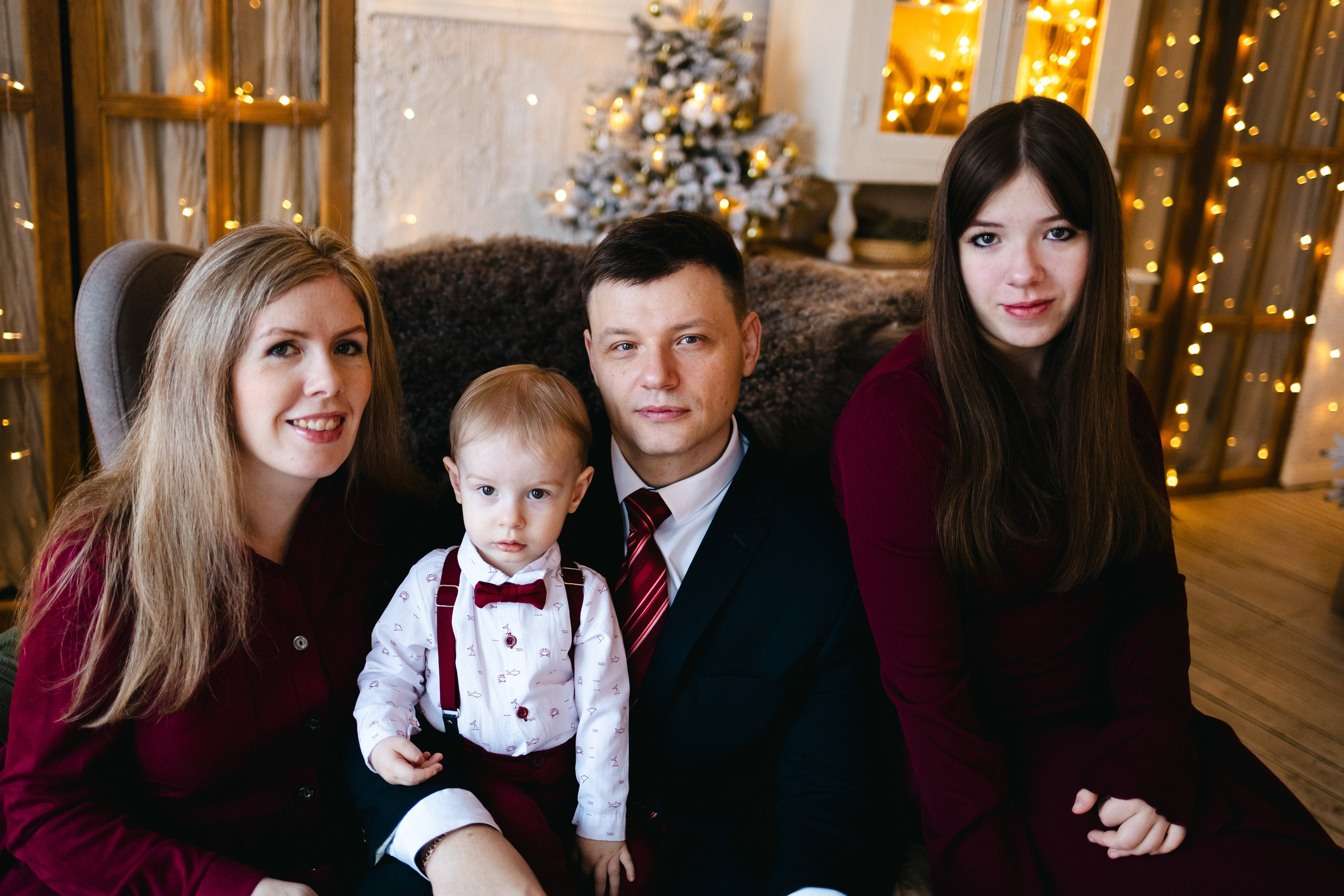 Новогодняя семейная с малышом. Семейный фотограф г. Тюмень