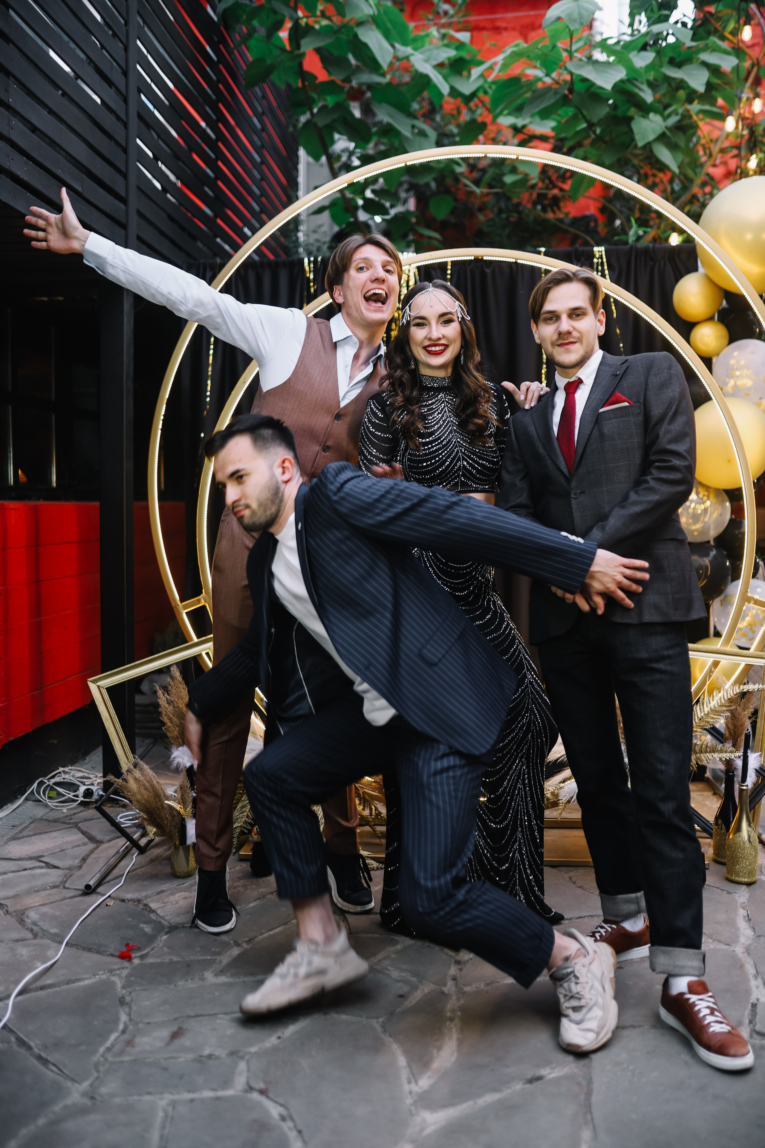 25.Диана и гости