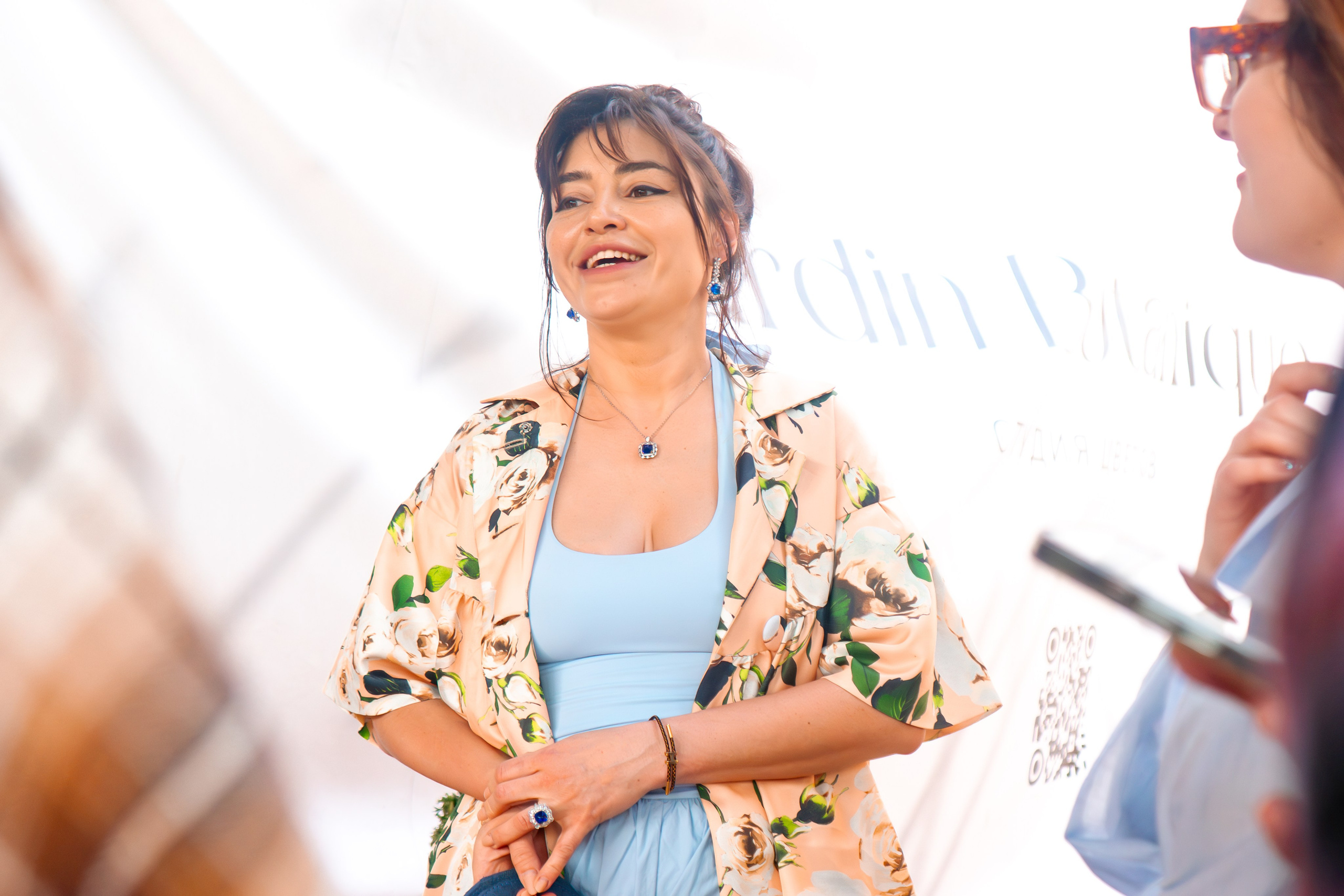 Репортажная съемка, открытие интерьерного салона