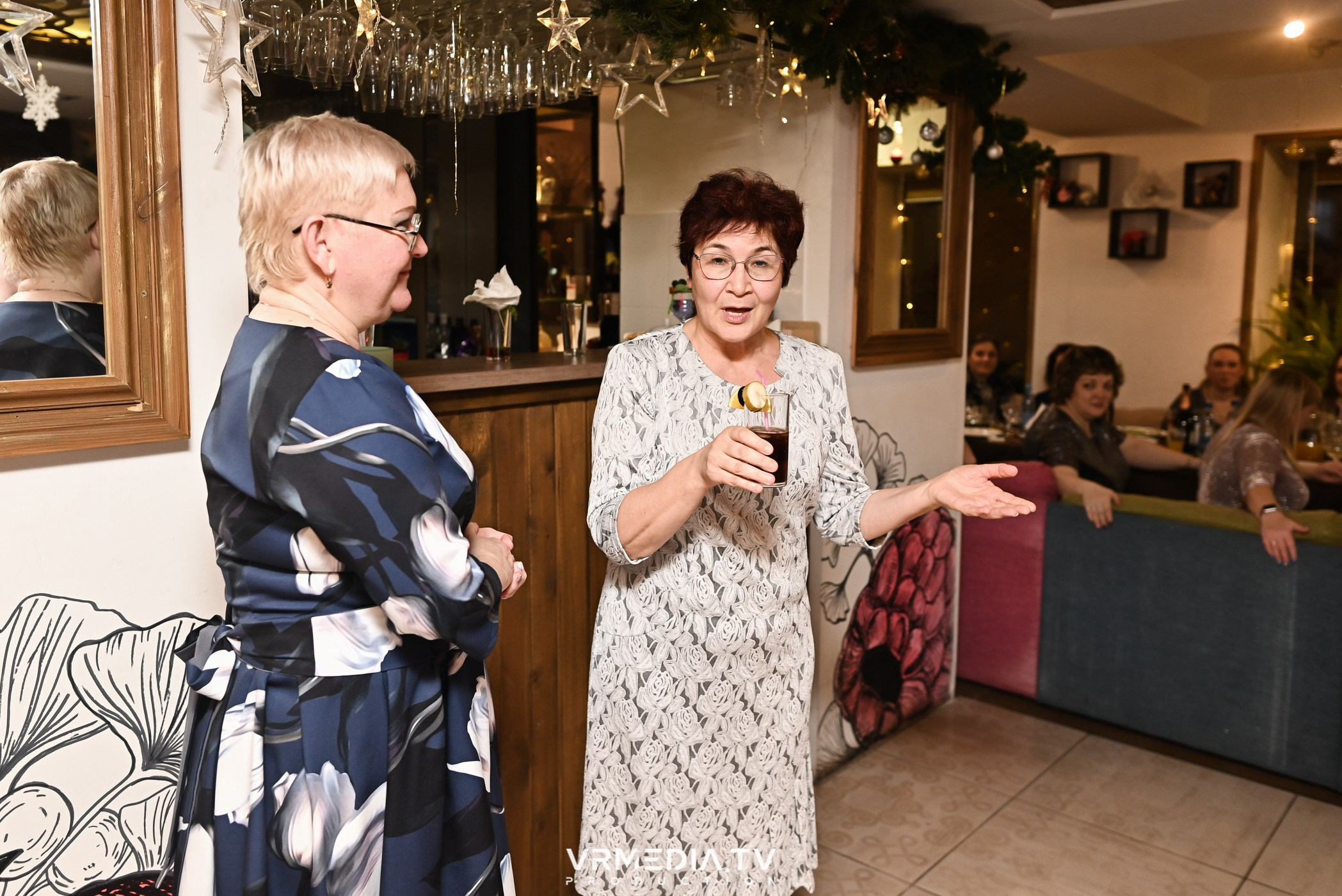 Новогодний вечер в кафе «кАмпот»