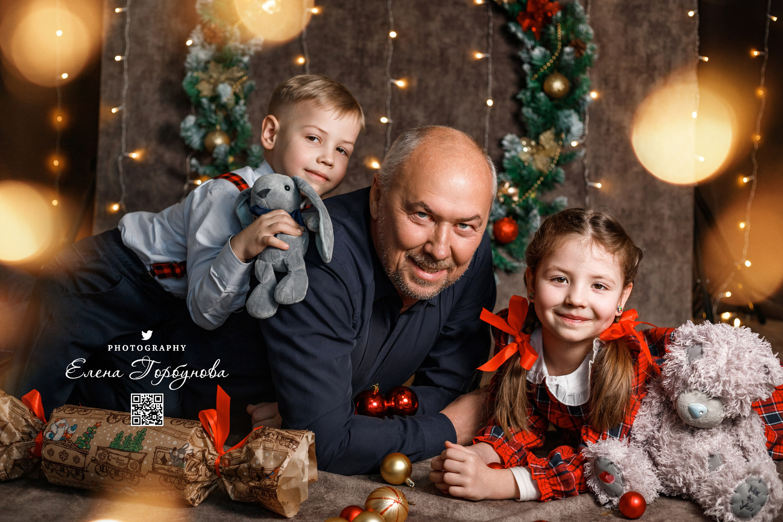 Моя студия. Фото проект Новогодняя открытка. Ноябрь 2023 г. Фотограф Пермь. Свадьбы. Семья и дети, школа, д. сад. Фотокниги